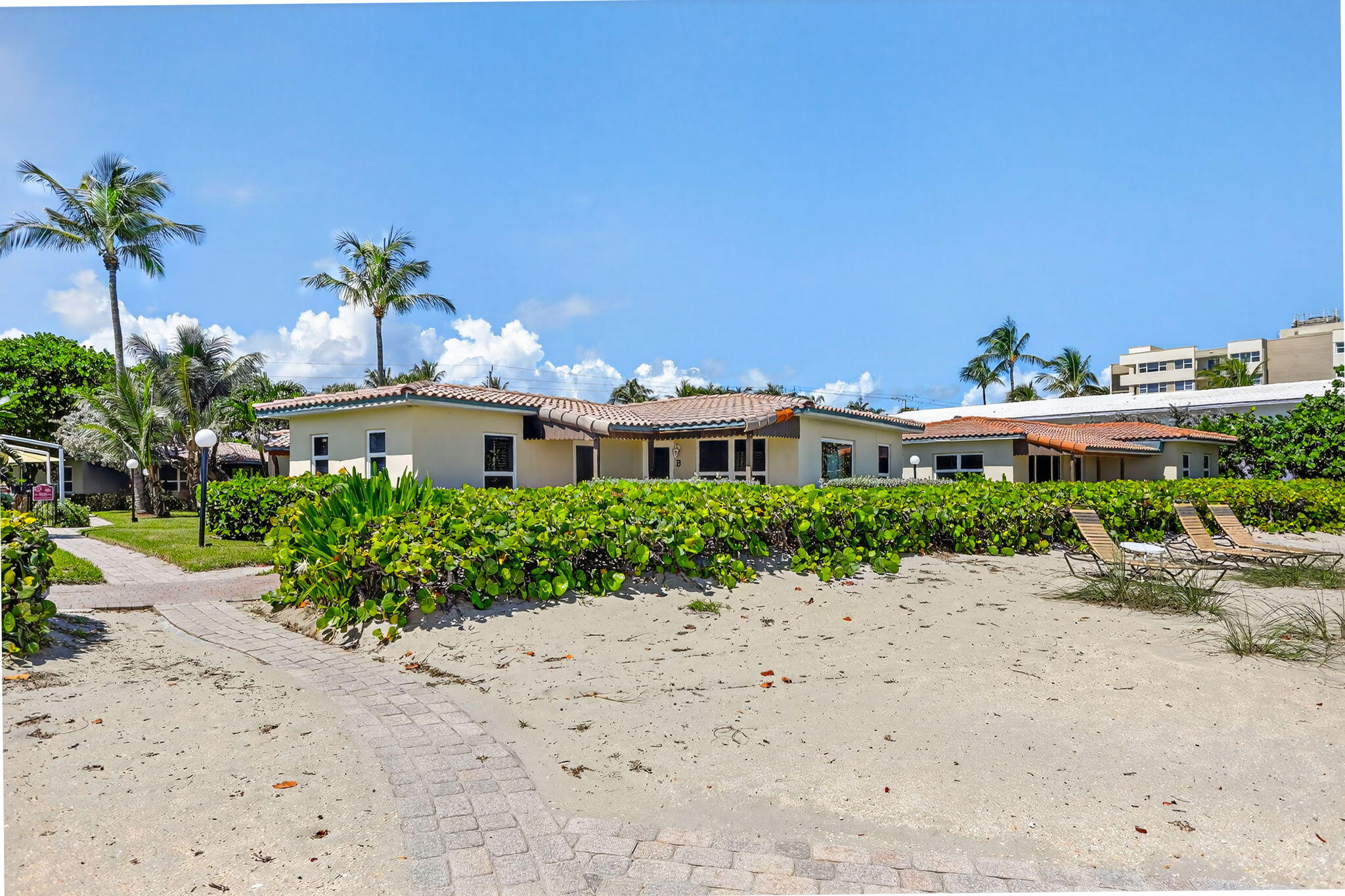 ROYAL FLAMINGO VILLAS - Residential