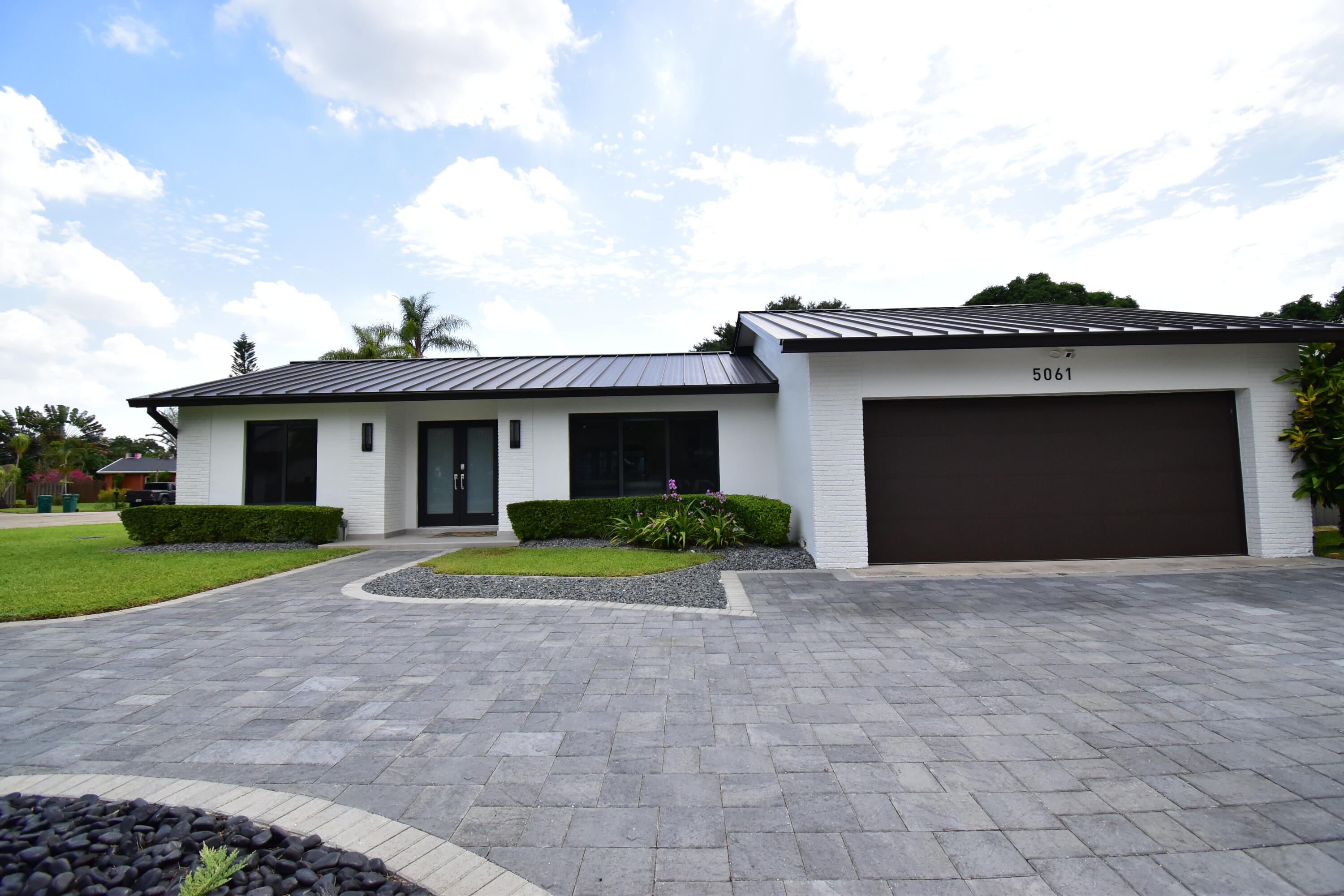 TIMBERLAKE - Residential
