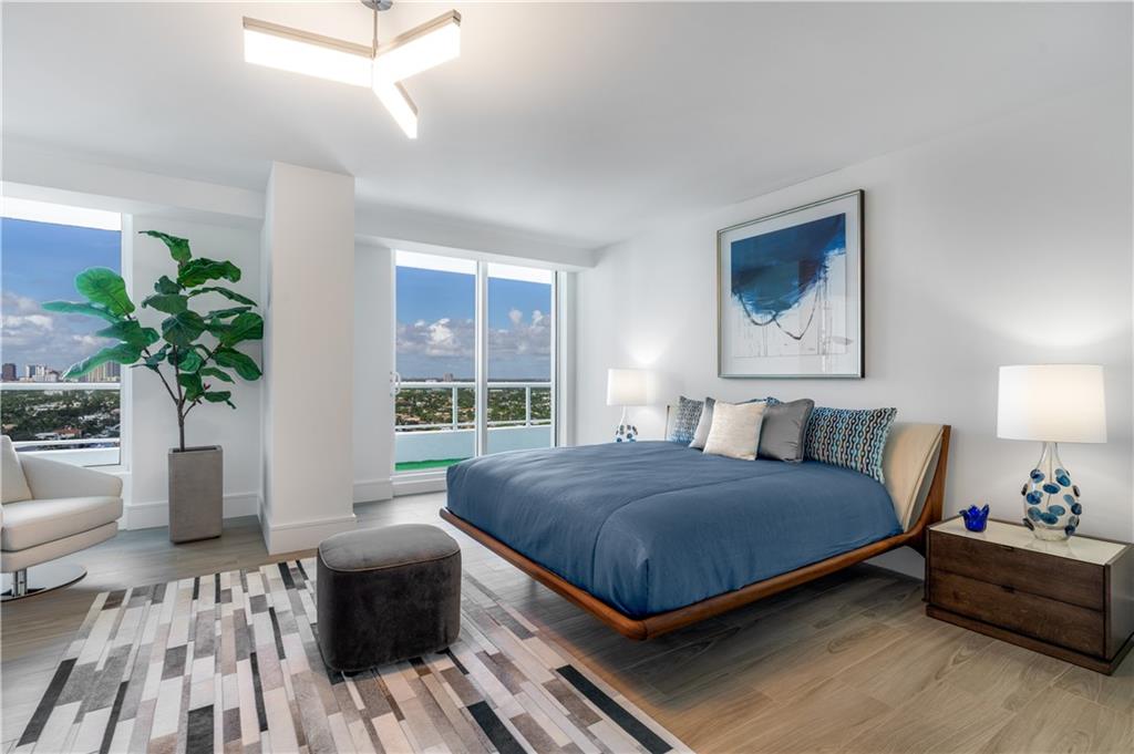 Ritz Carlton - Residential