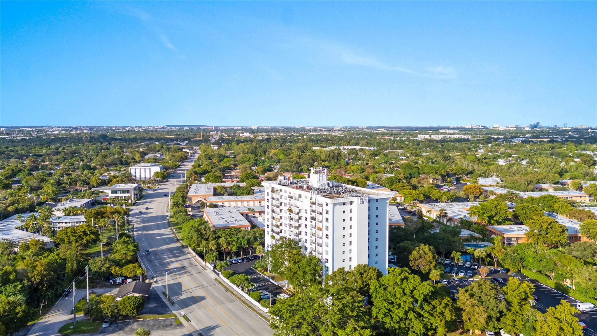 DRAKE TOWER CONDO - Residential