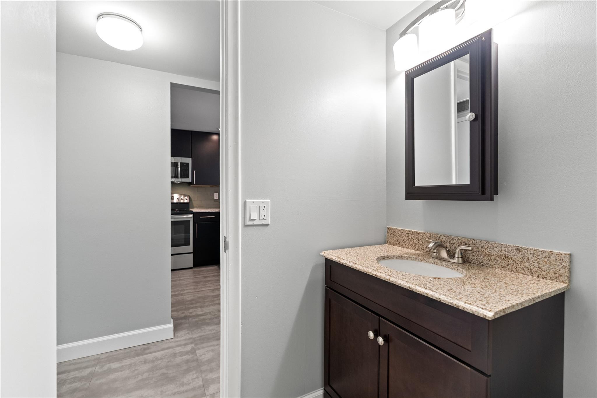 DRAKE TOWER CONDO - Residential