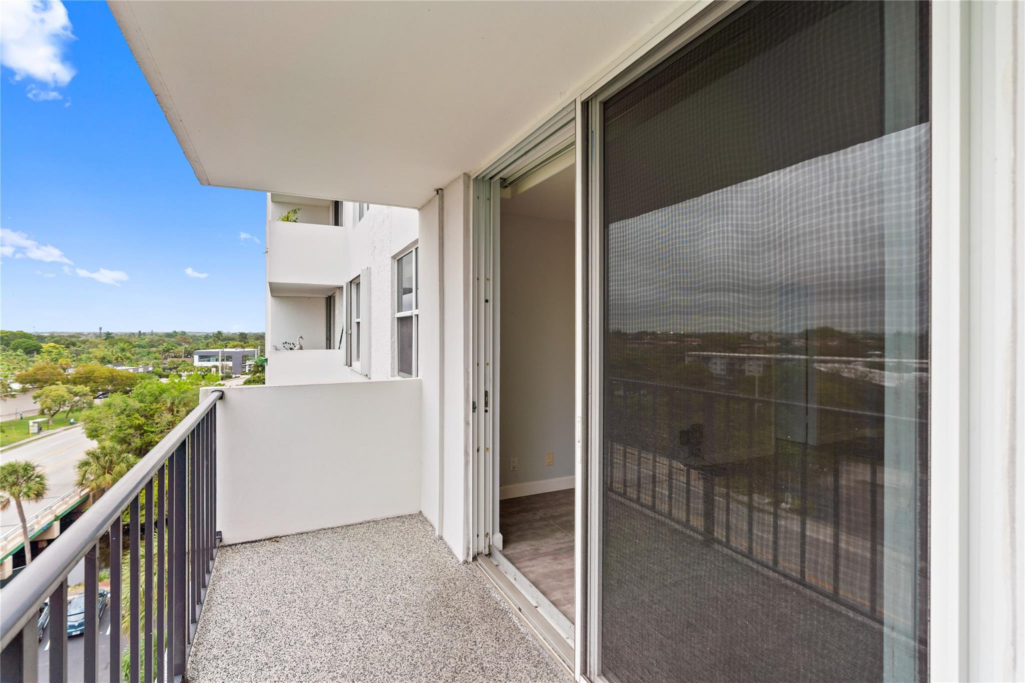 DRAKE TOWER CONDO - Residential