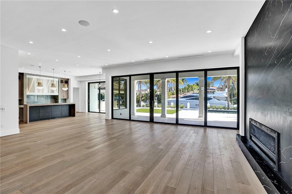 Stilwell Isles 15-26 B - Residential