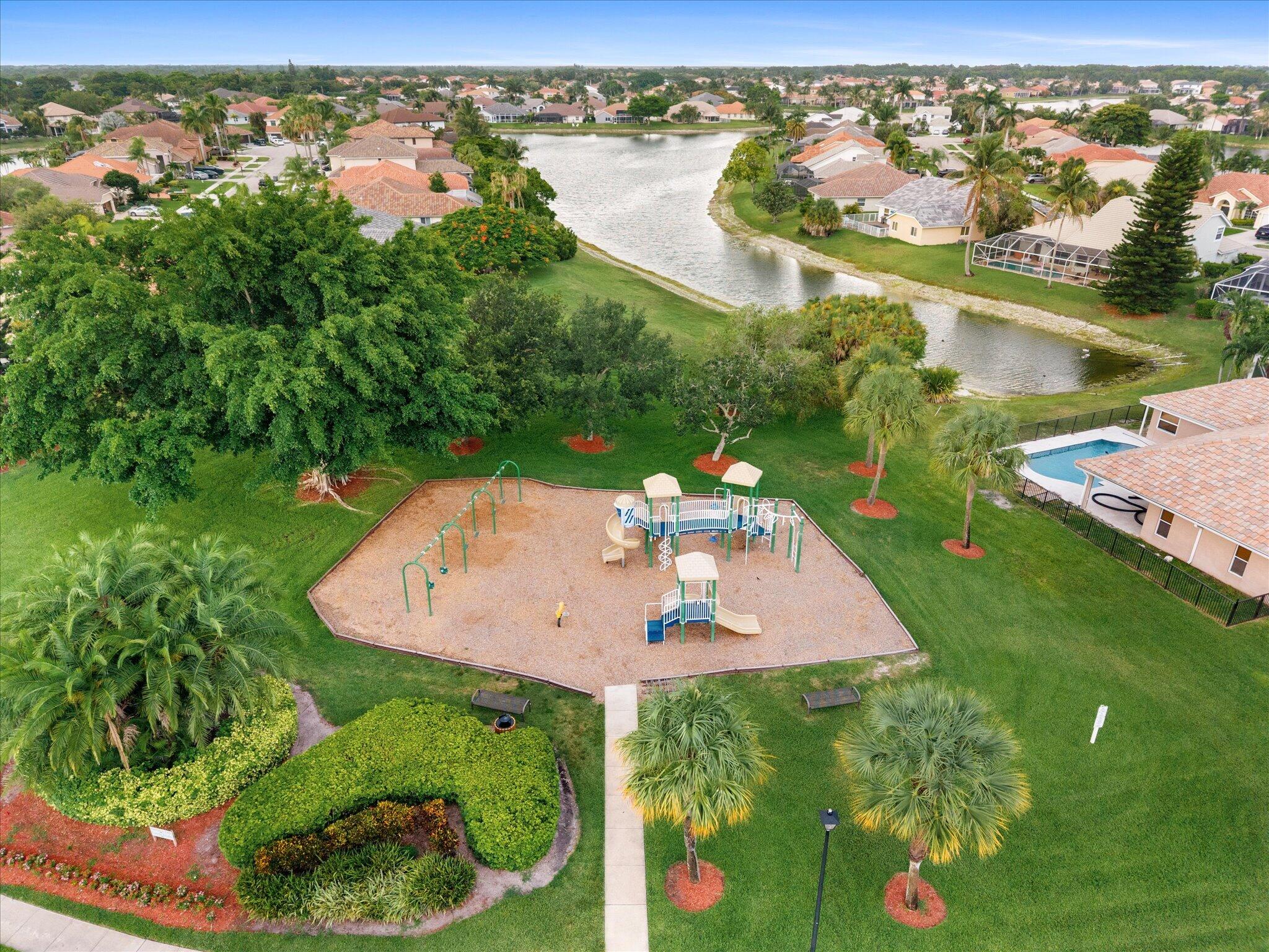 BOCA WINDS PAR D-2 - Residential
