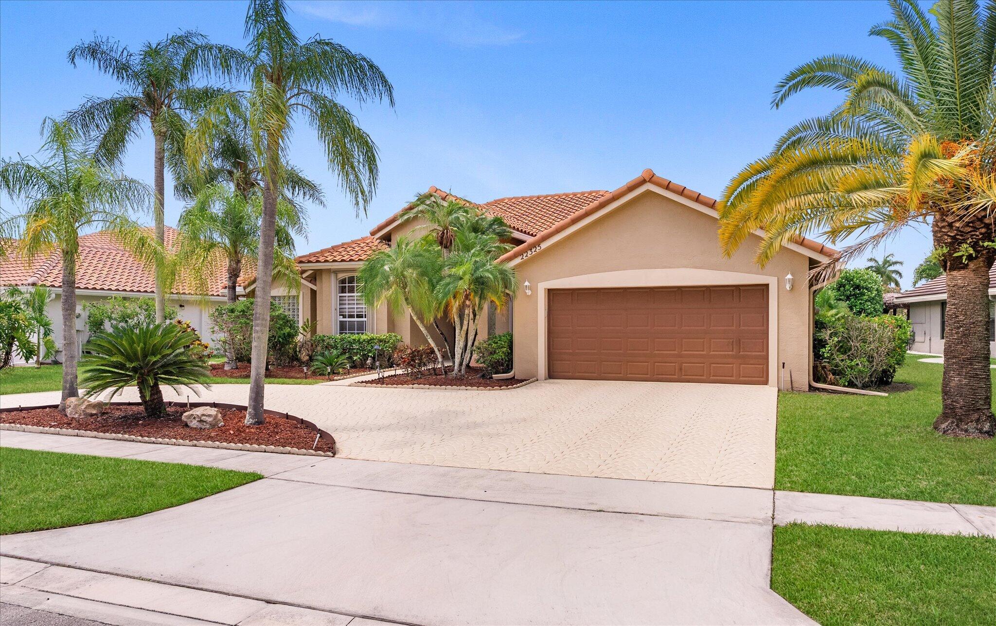 BOCA WINDS PAR D-2 - Residential