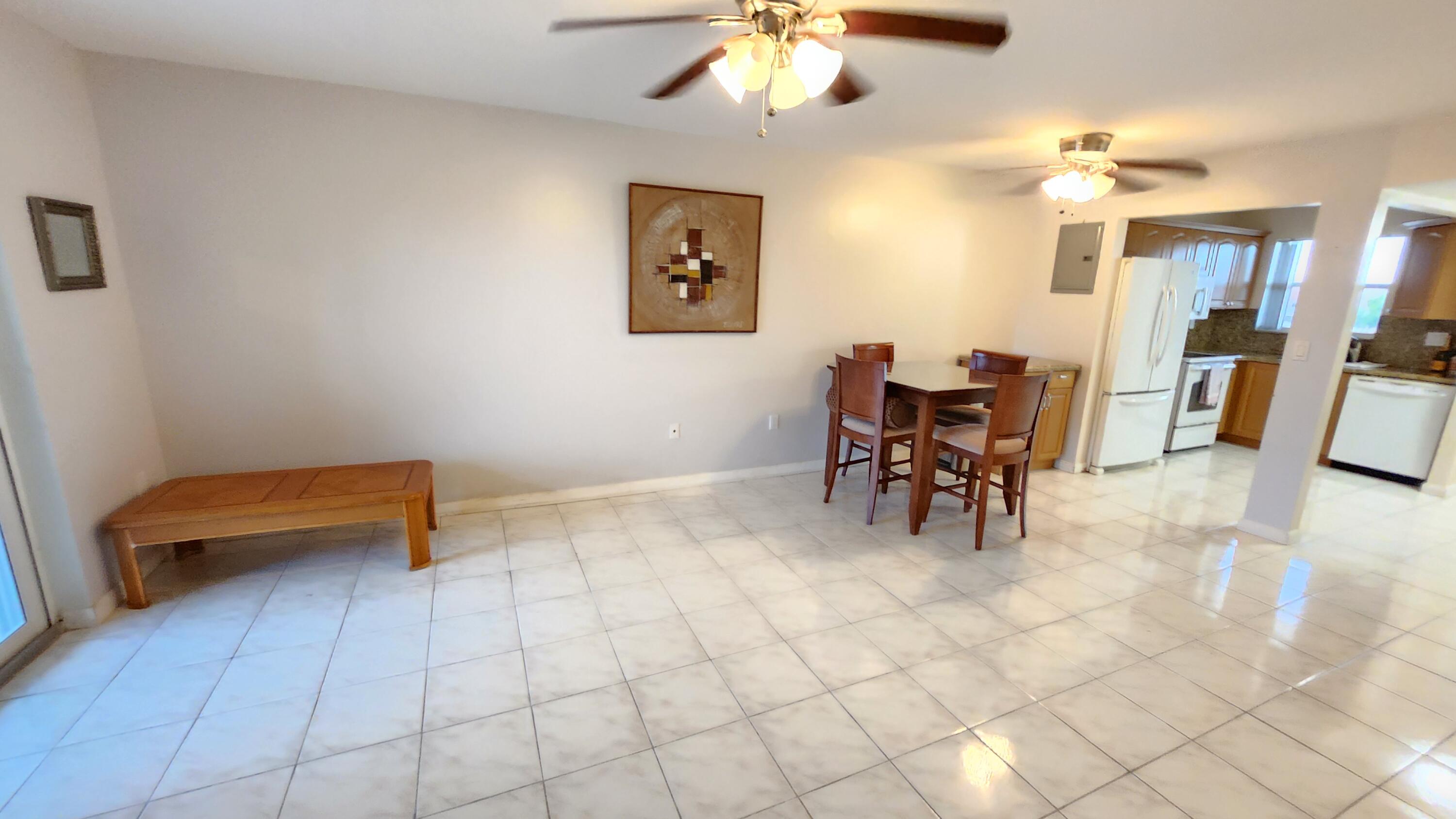 SUNRISE LAKES PHASE 3 - Residential