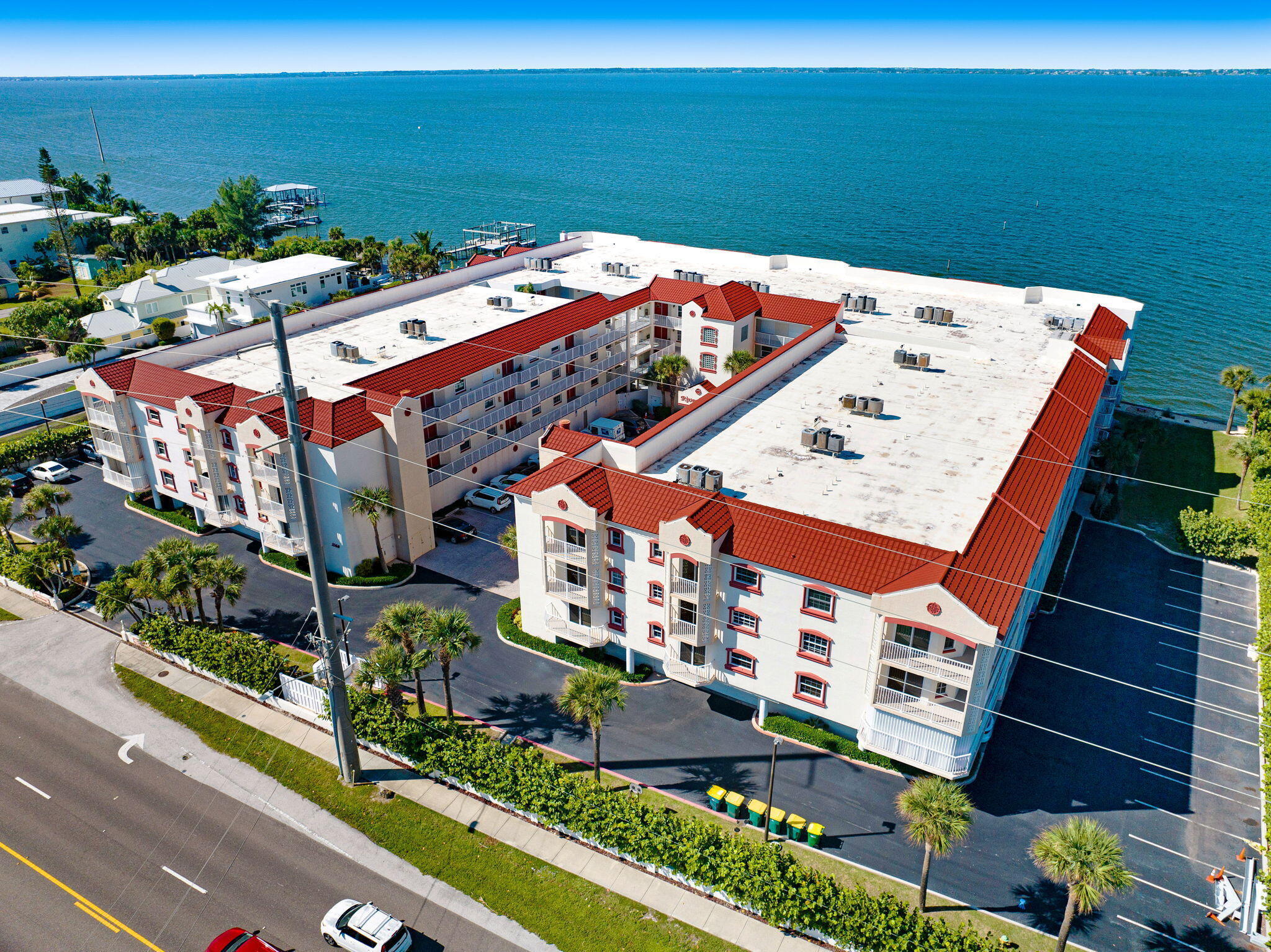 RIVER BEND CONDO - Residential