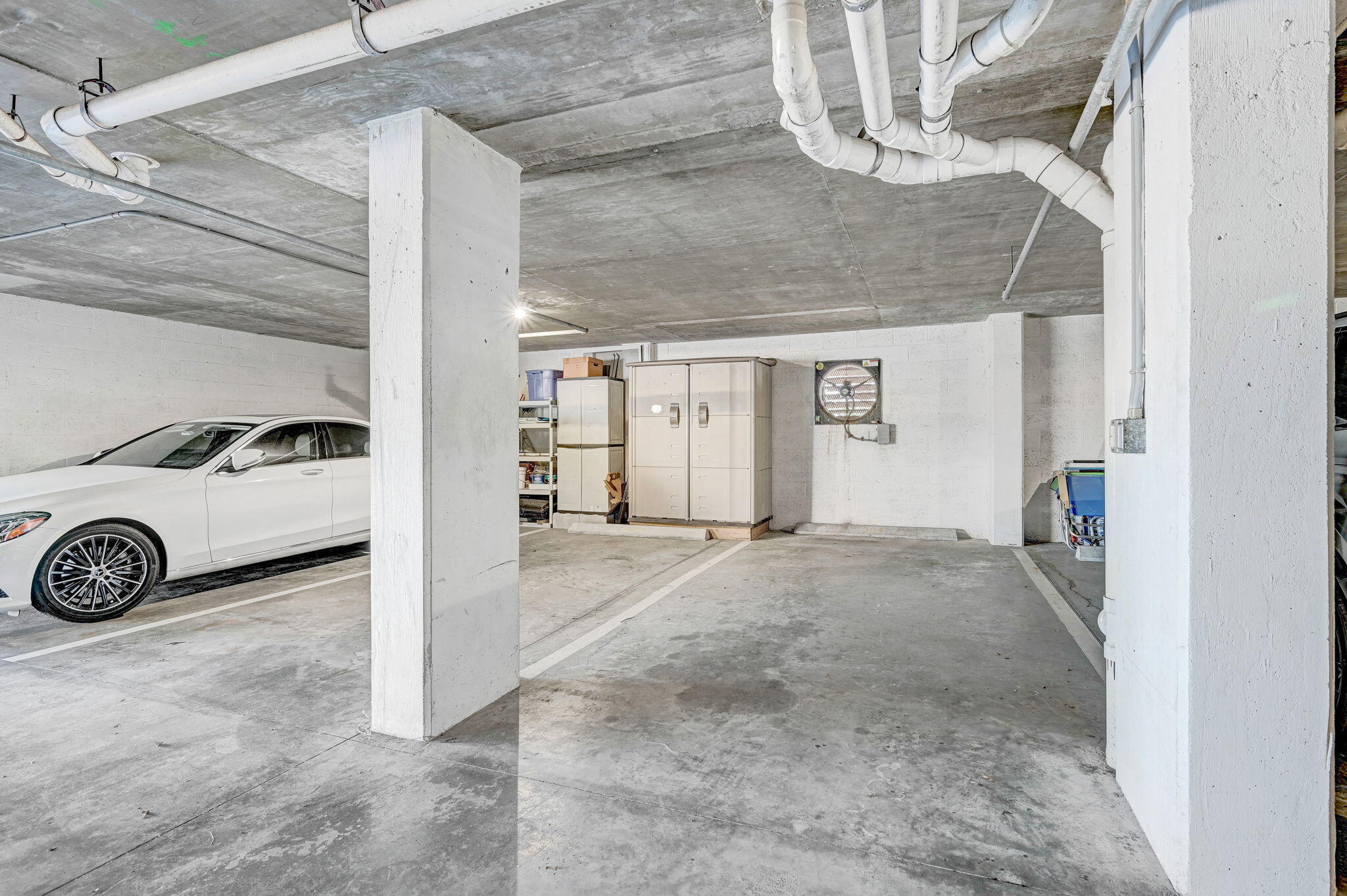 RIVER BEND CONDO - Residential