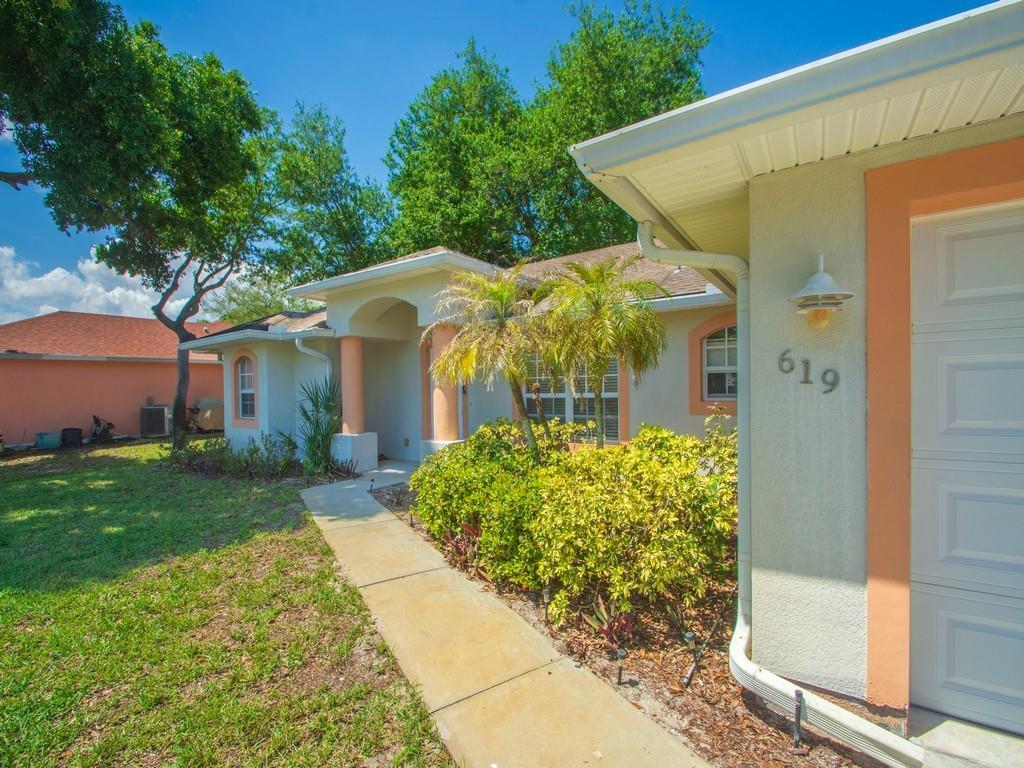 SEBASTIAN HIGHLANDS UNIT 11 - Residential