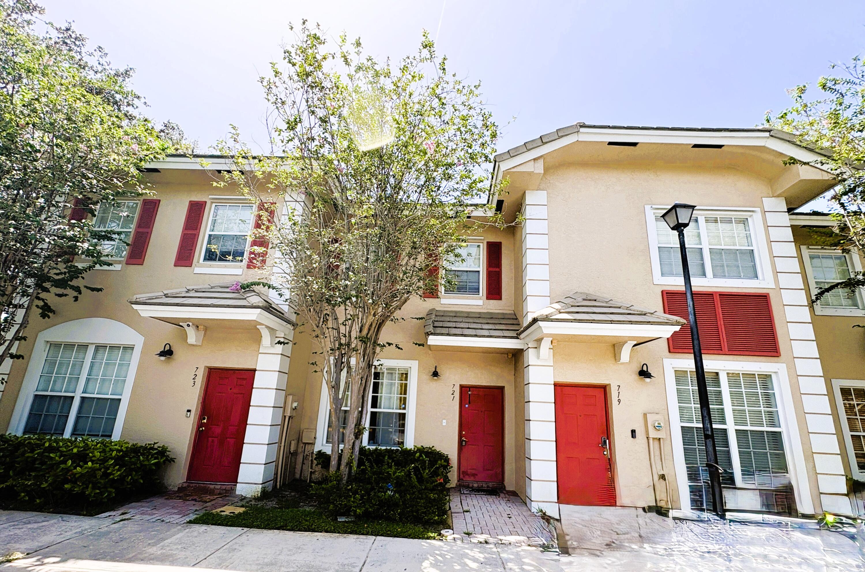 Welcome to this beautiful two -story townhouse available Partially FURNISHED for rent in the desirable Plantation location with easy access to major highways: I-95, 595 and Turnpike. Walking distance to public transportation; very close to HOSPITALS. minutes from Nova Southeastern University, Florida Atlantic University (Davie area) and Broward College. Small drive to Broward Mall and Sawgrass Mills. Close to shopping, dining, and entertainment (Hollywood Beach and Fort Lauderdale area).  This unit contains plenty of space; an open floor with large kitchen granite counter tops, dining and living room.  Ideal for students, working professionals or anyone who desires a central location with convenient transportation access.