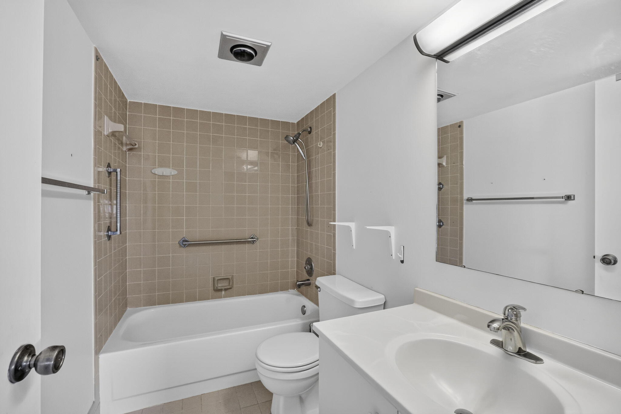 BIMINI VILLAGE B CONDO - Residential