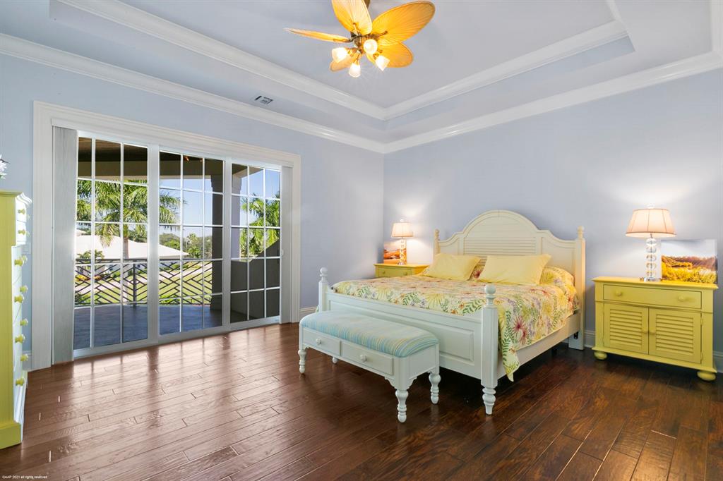 PALM BEACH POINT - Residential