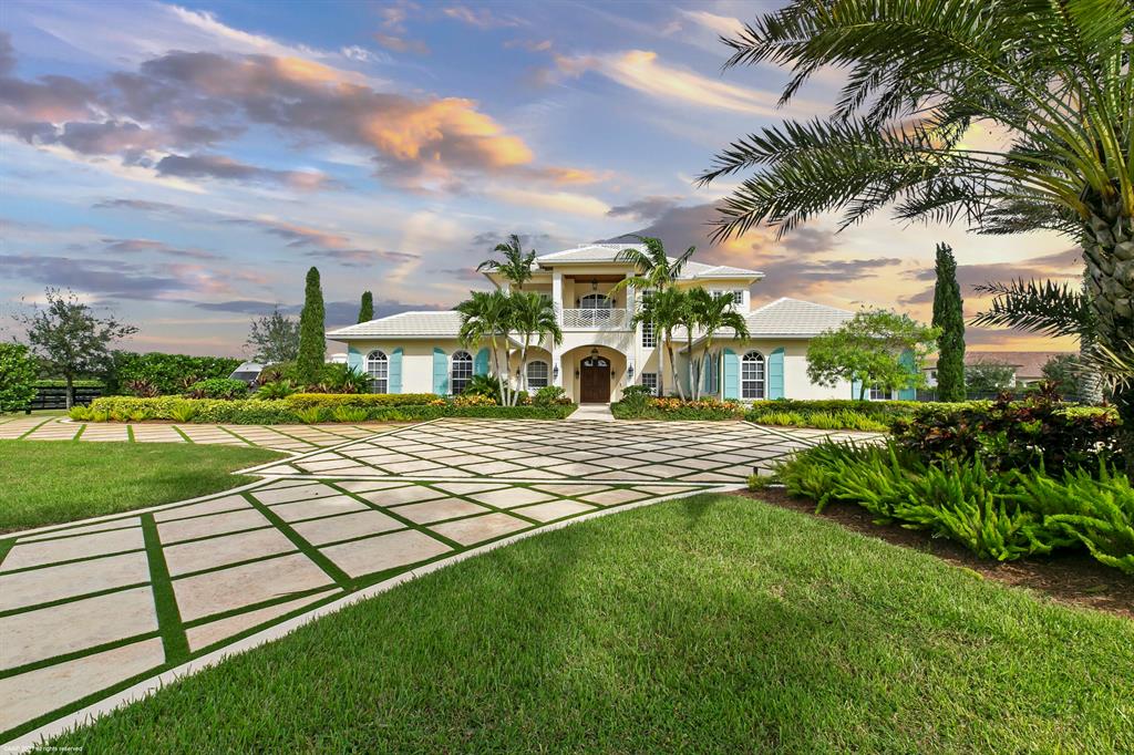 PALM BEACH POINT - Residential