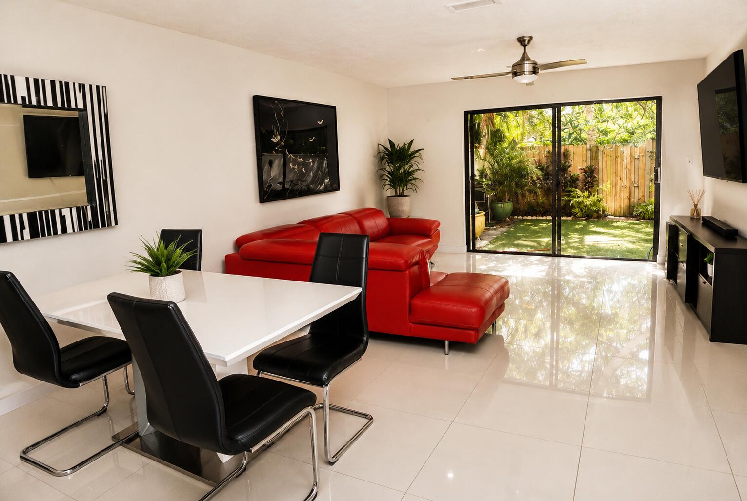 PINES OF OAKLAND FOREST WEST - Residential