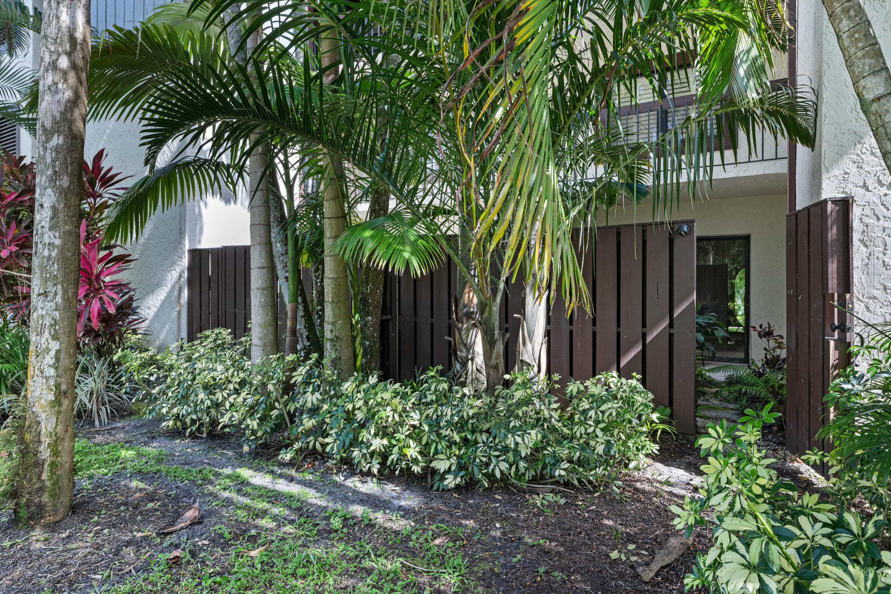 LA QUINTA CONDO - Residential Lease