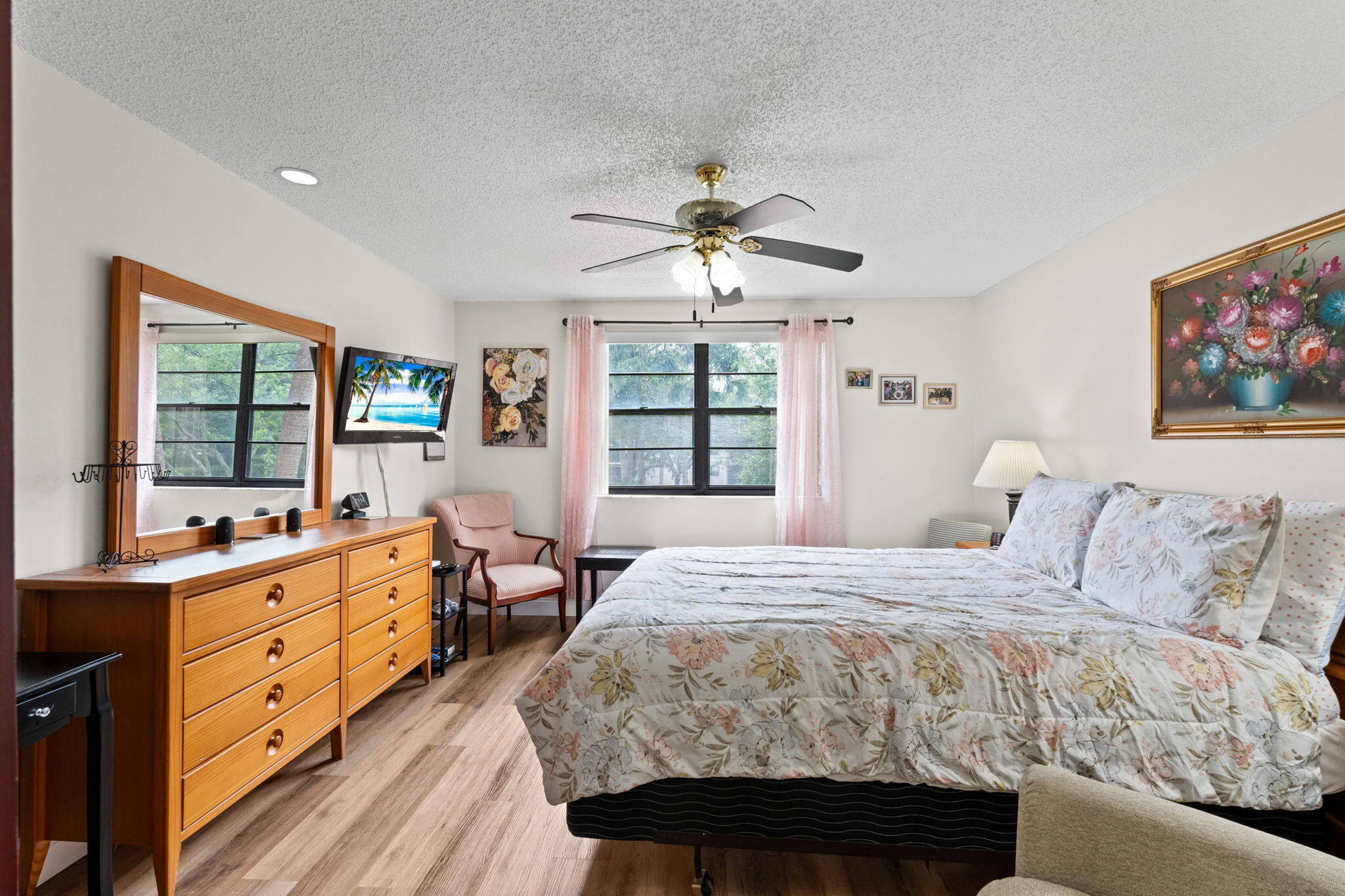 LAKES OF CARRIAGE HILLS - Residential