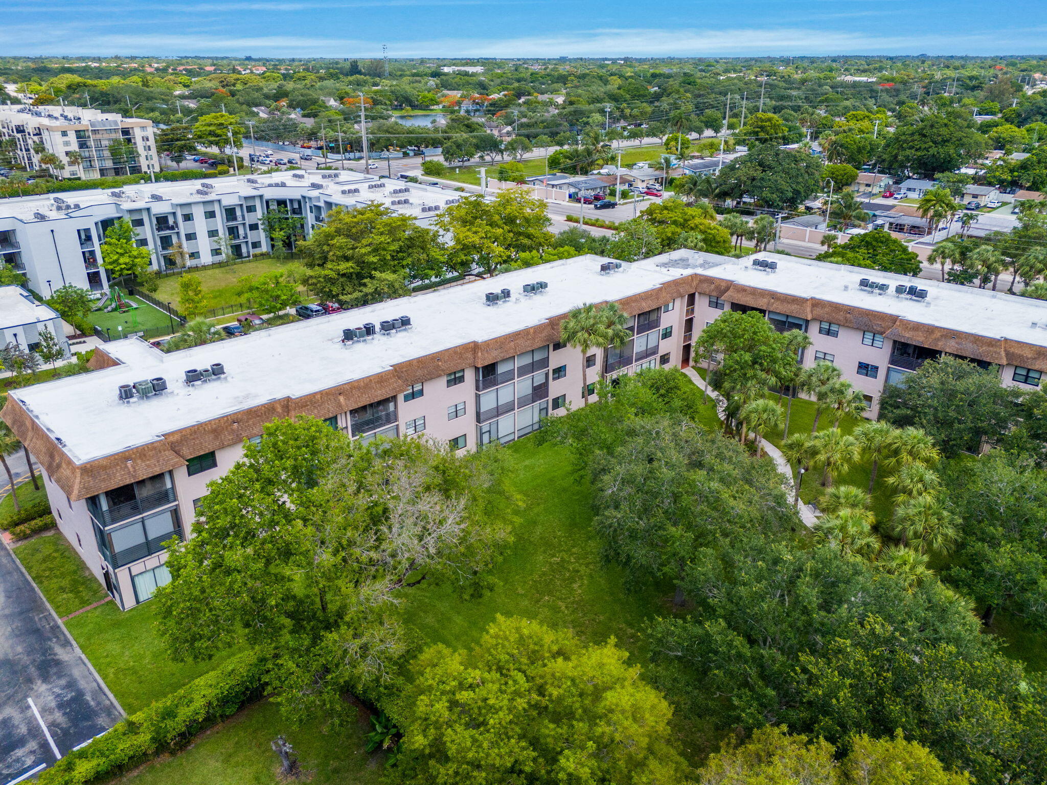 LAKES OF CARRIAGE HILLS - Residential