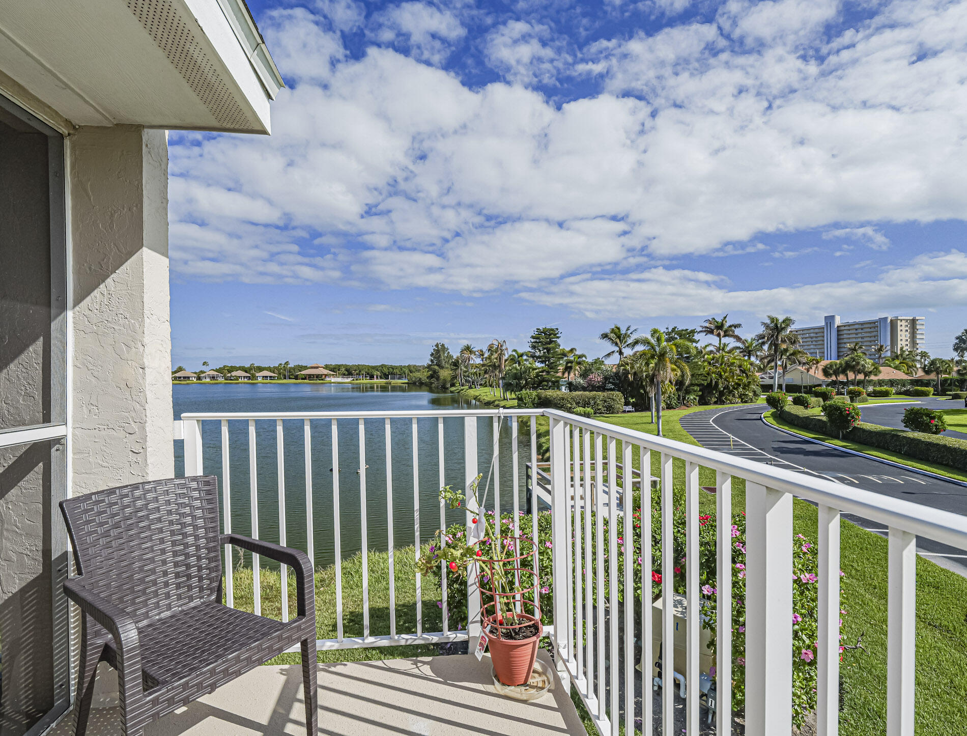 THE SANDS SECTION 1 CONDOMINIUM - Residential