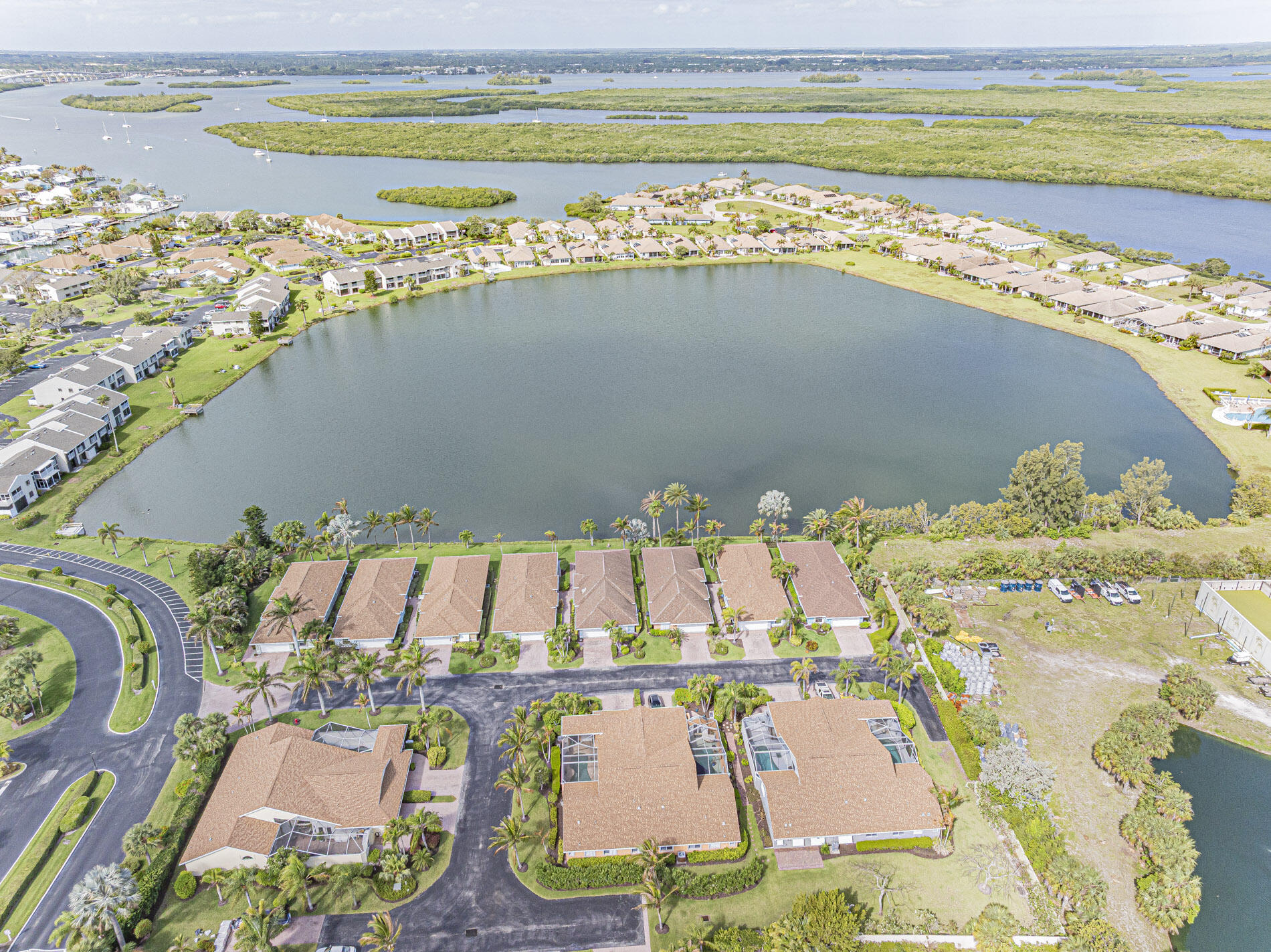 THE SANDS SECTION 1 CONDOMINIUM - Residential