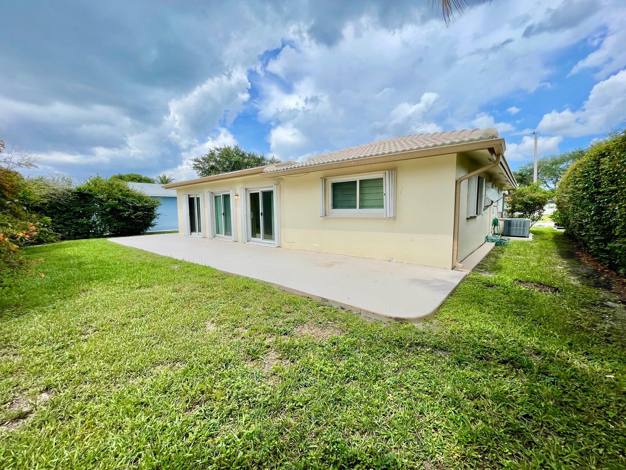 WESTWOOD COMMUNITY 6 - Residential Lease