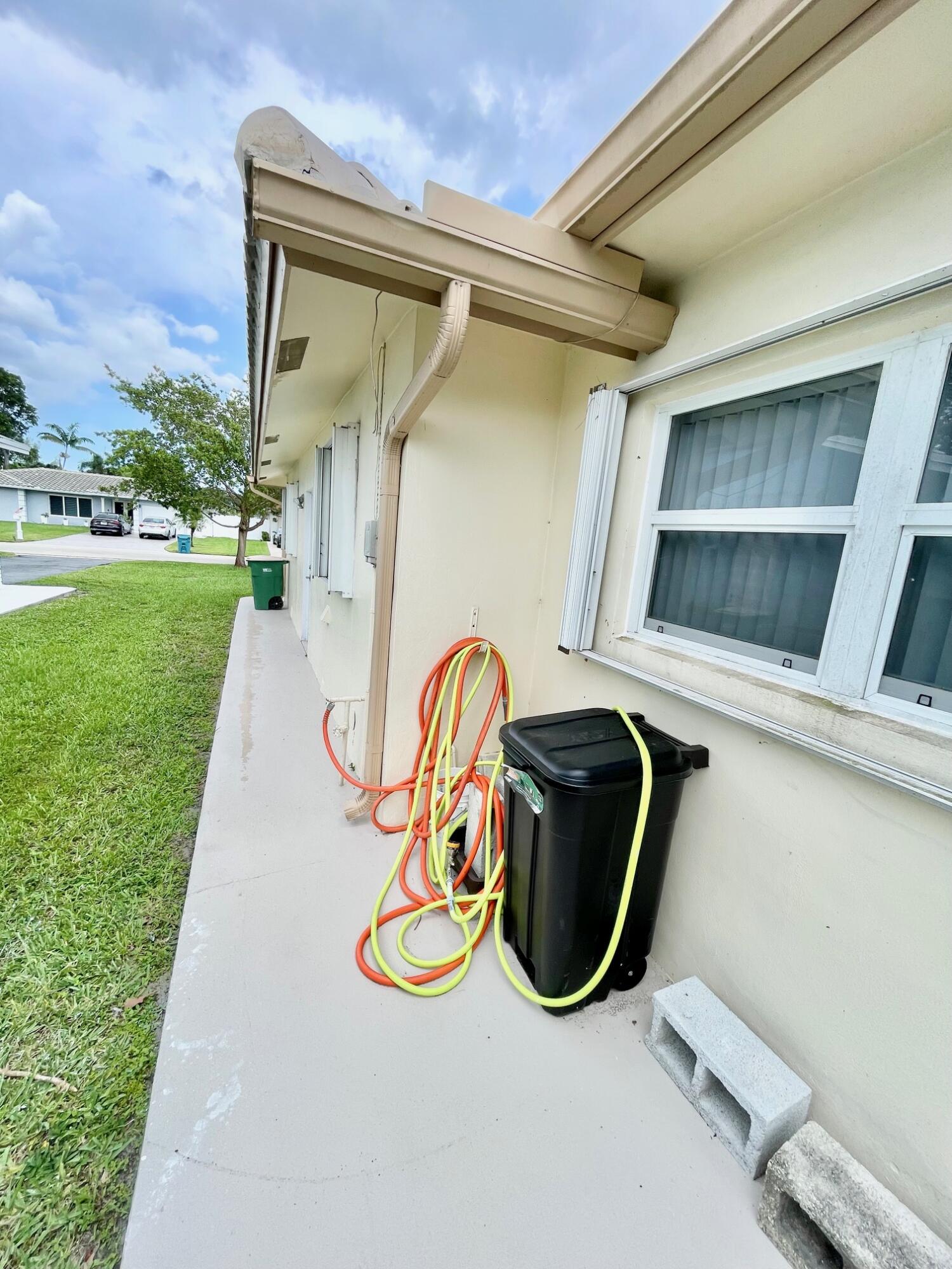WESTWOOD COMMUNITY 6 - Residential Lease