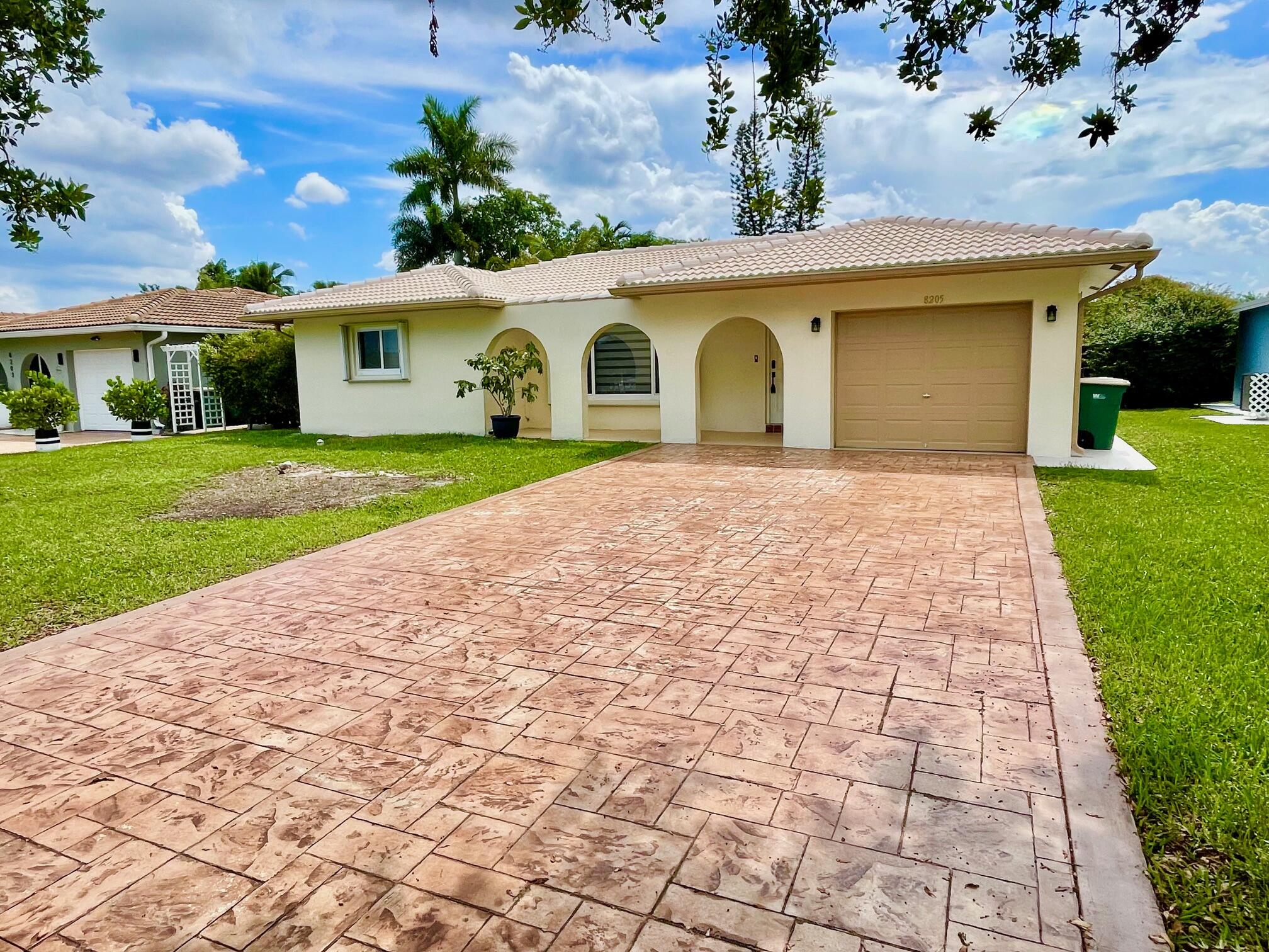 WESTWOOD COMMUNITY 6 - Residential Lease