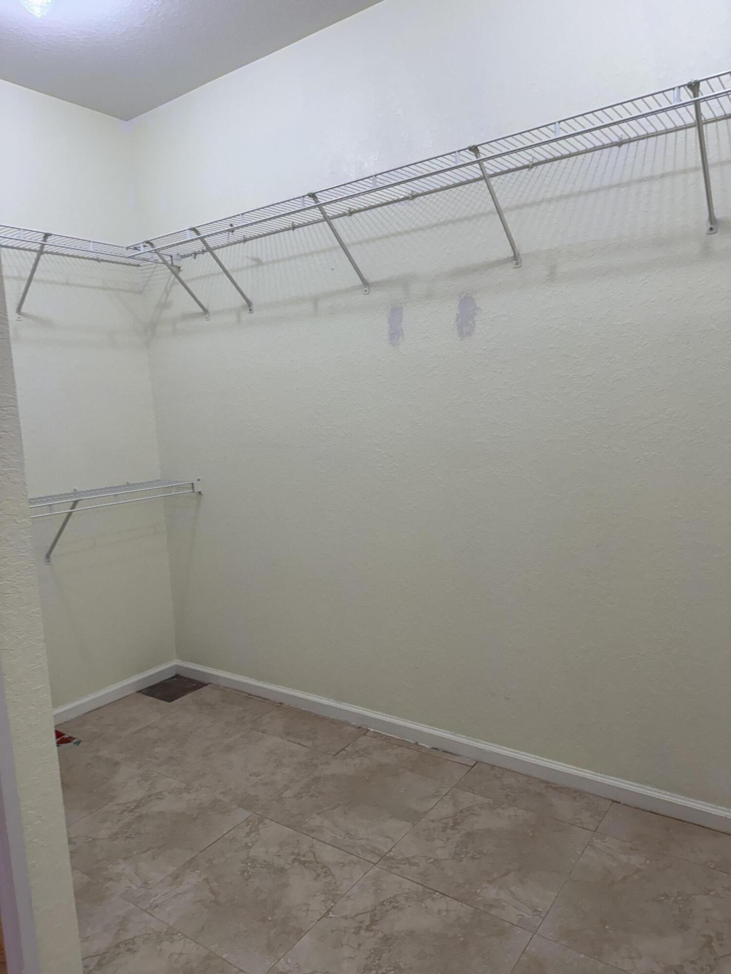 SECOND REPLAT OF PORTOFINO ISLES - Residential Lease