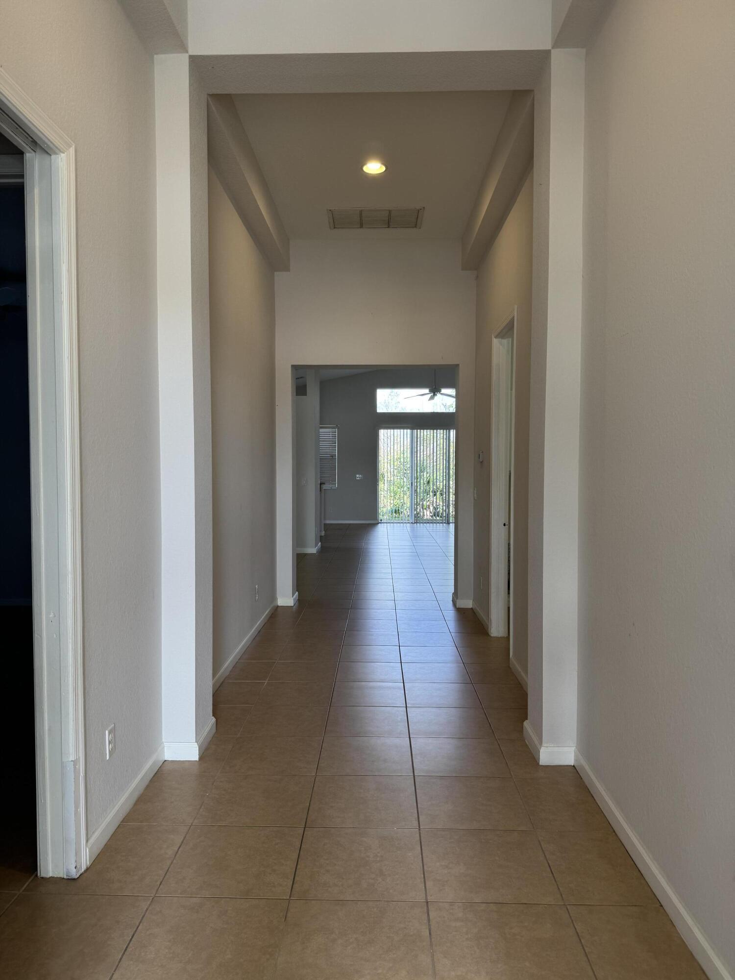 SECOND REPLAT OF PORTOFINO ISLES - Residential Lease