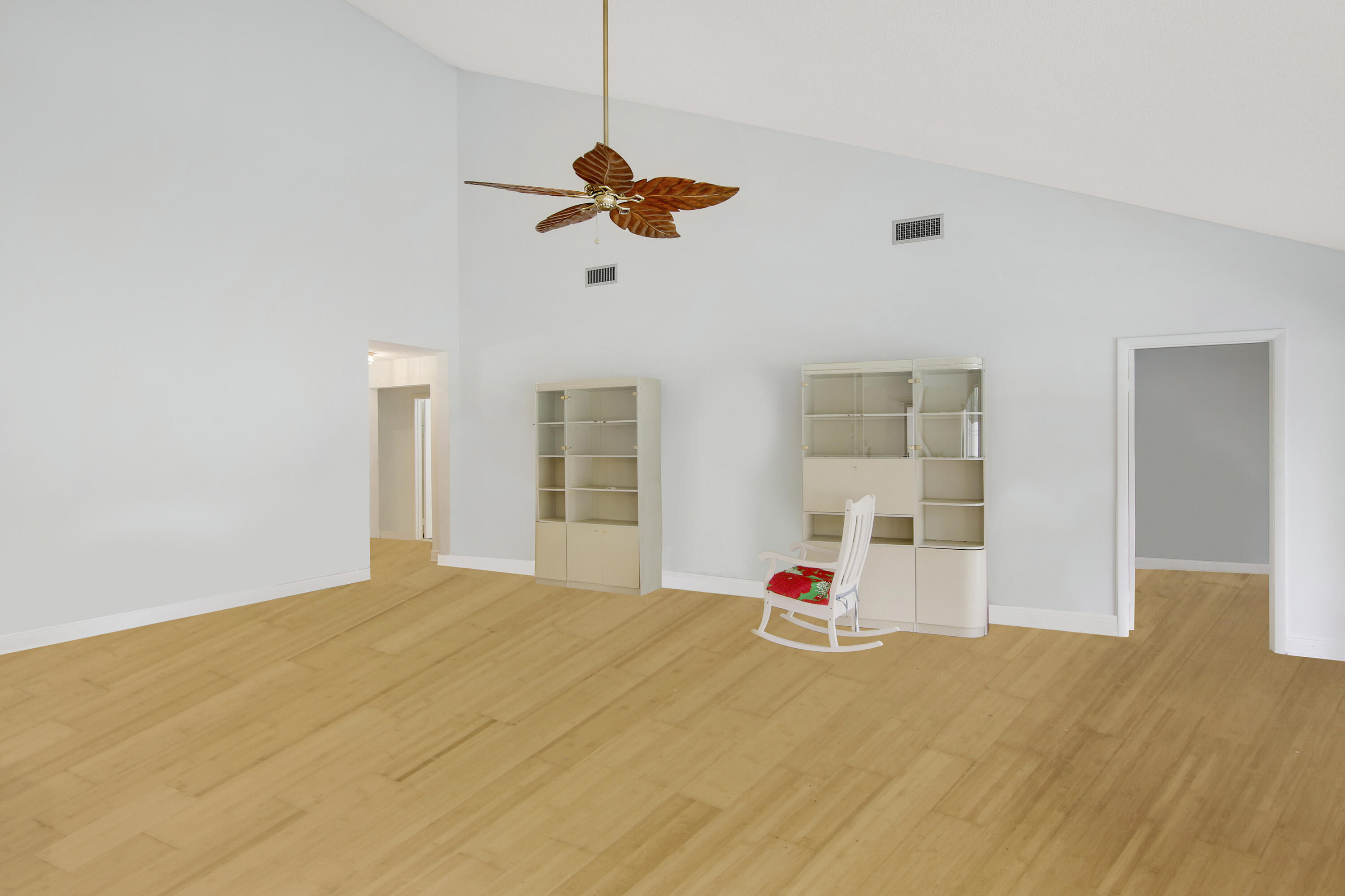 RIDGE AT THE BLUFFS - Residential Lease