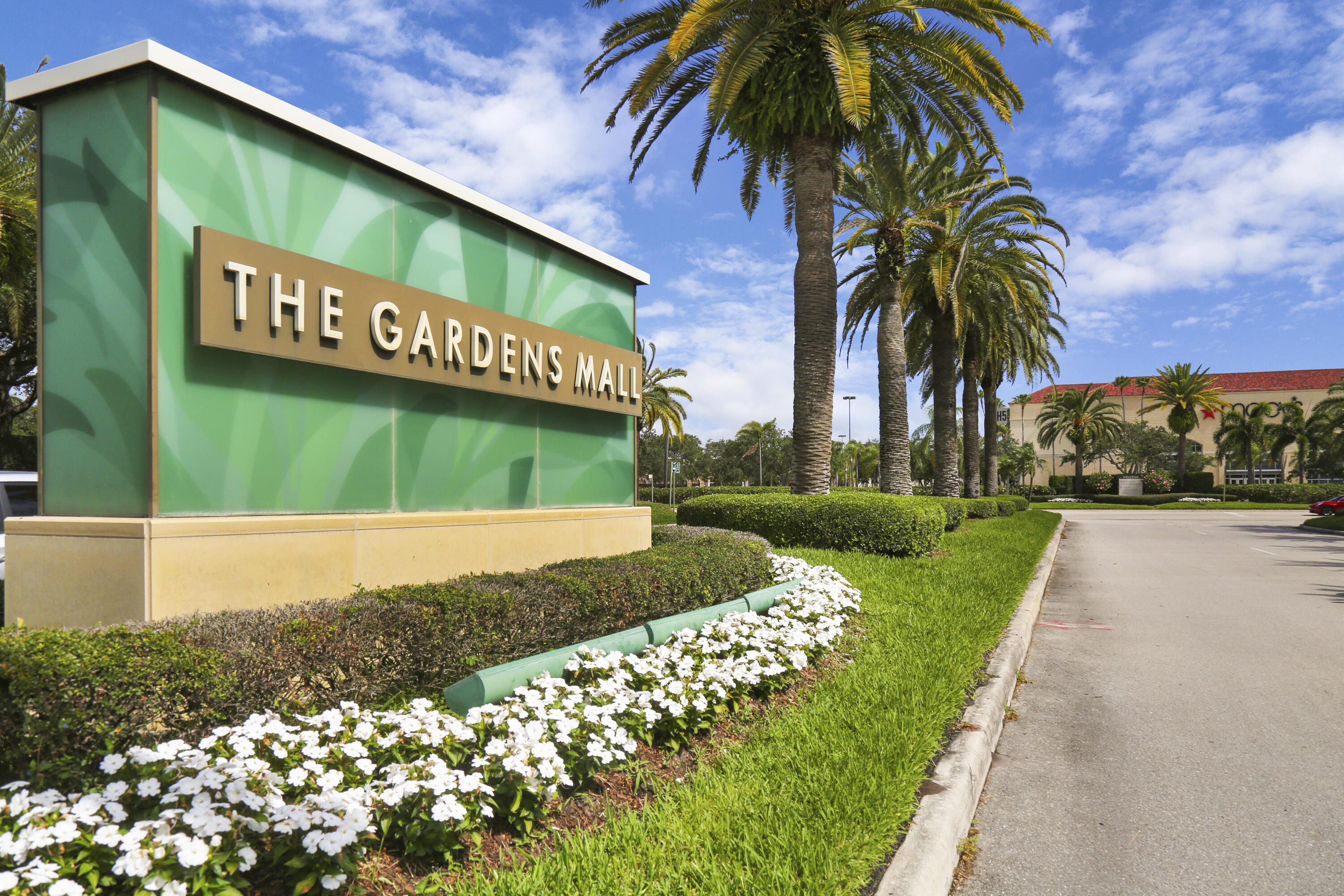 RIDGE AT THE BLUFFS - Residential Lease