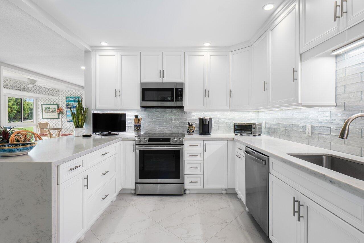 QUAIL RIDGE - Residential
