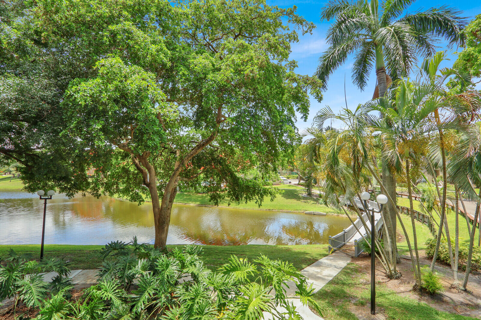 VERANO AT DELRAY CONDO - Residential Lease