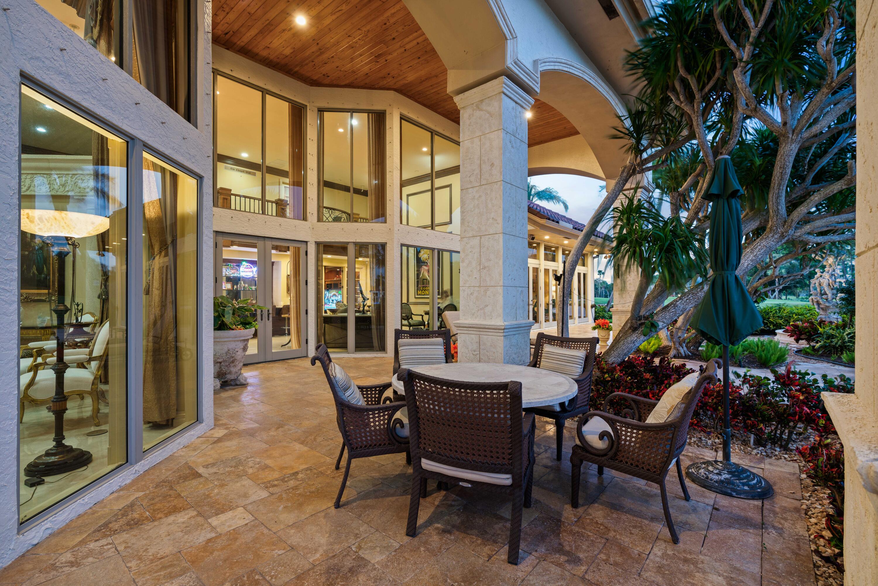 FRENCHMANS CREEK - Residential
