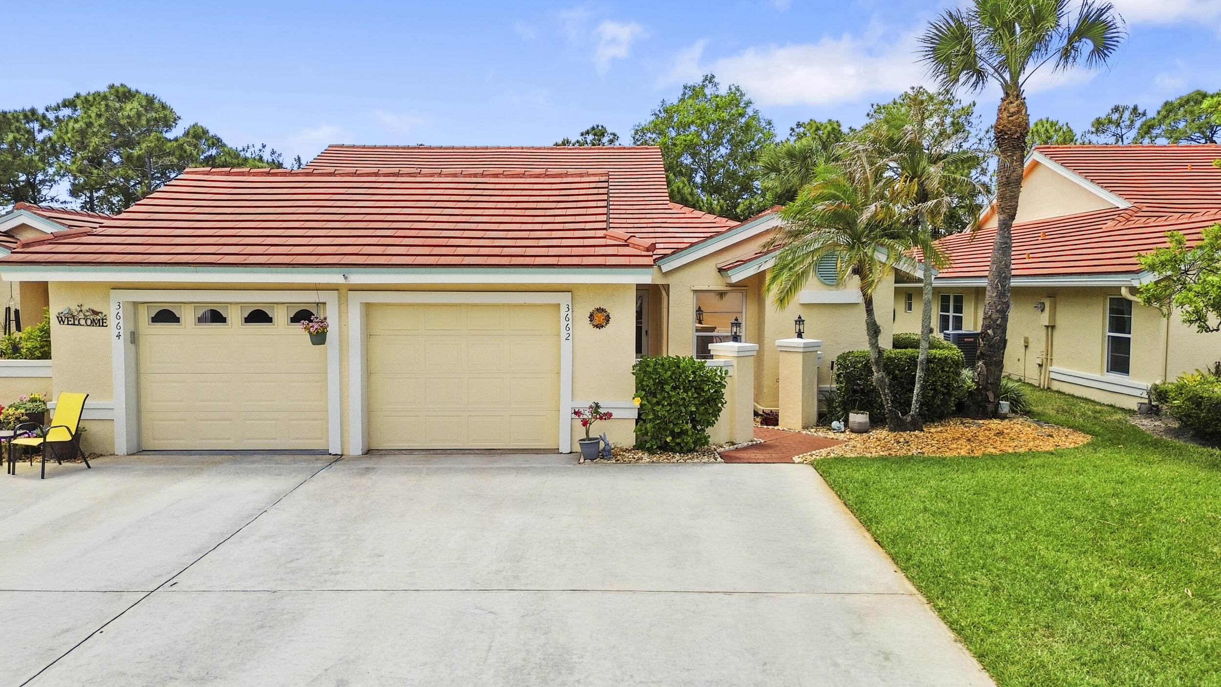 WHISPERING SOUND - Residential