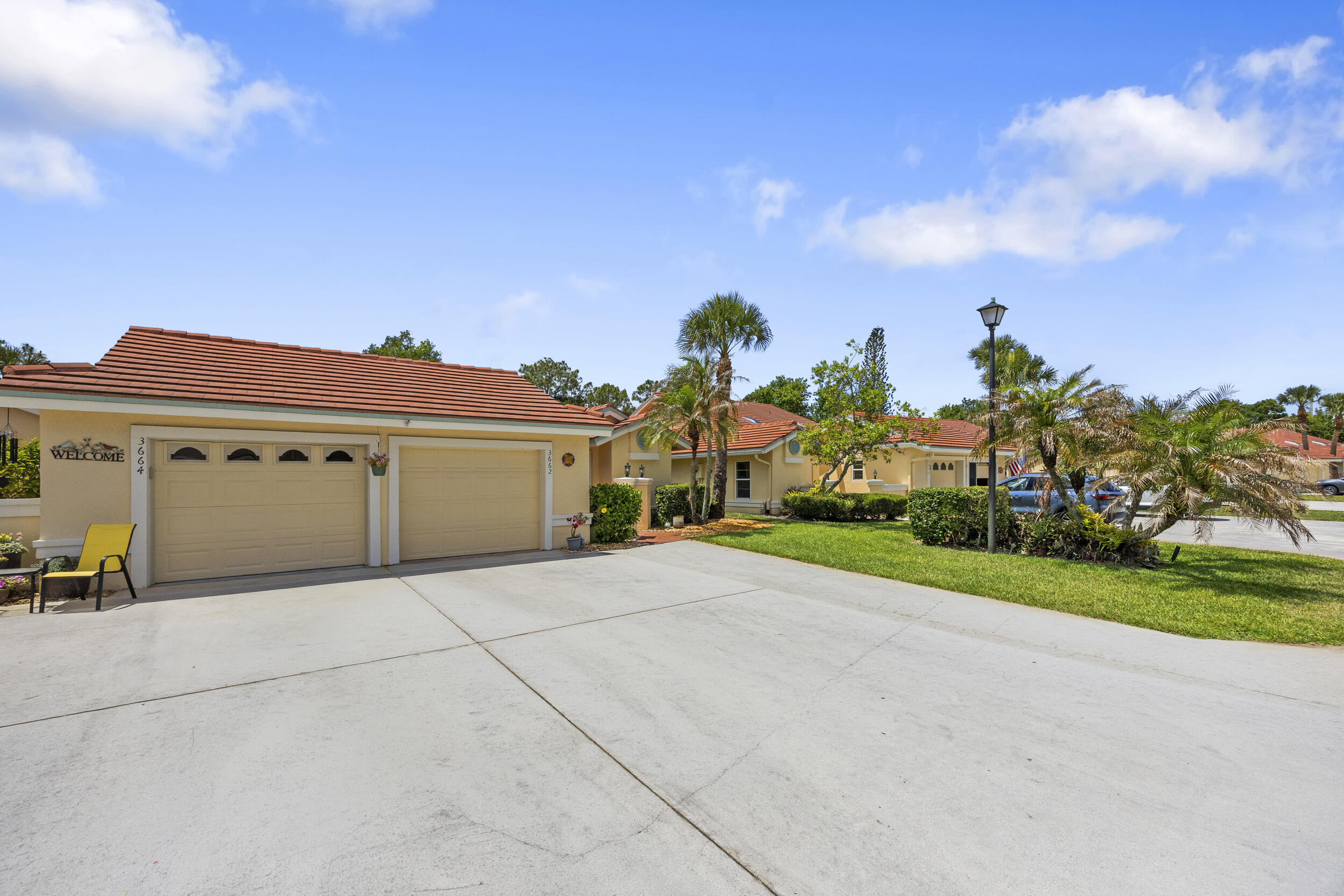 WHISPERING SOUND - Residential