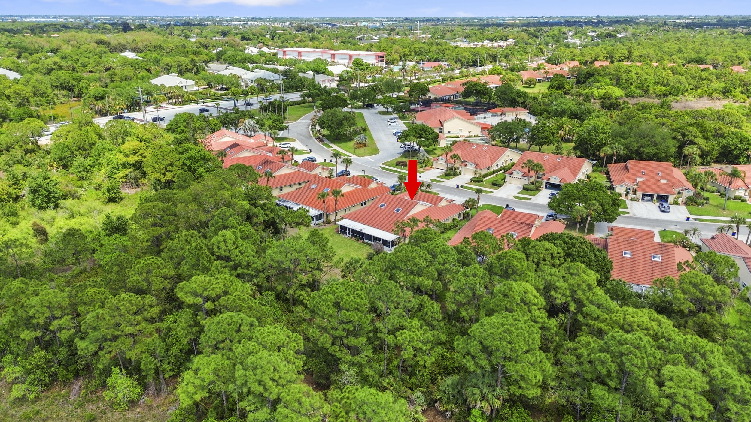 WHISPERING SOUND - Residential