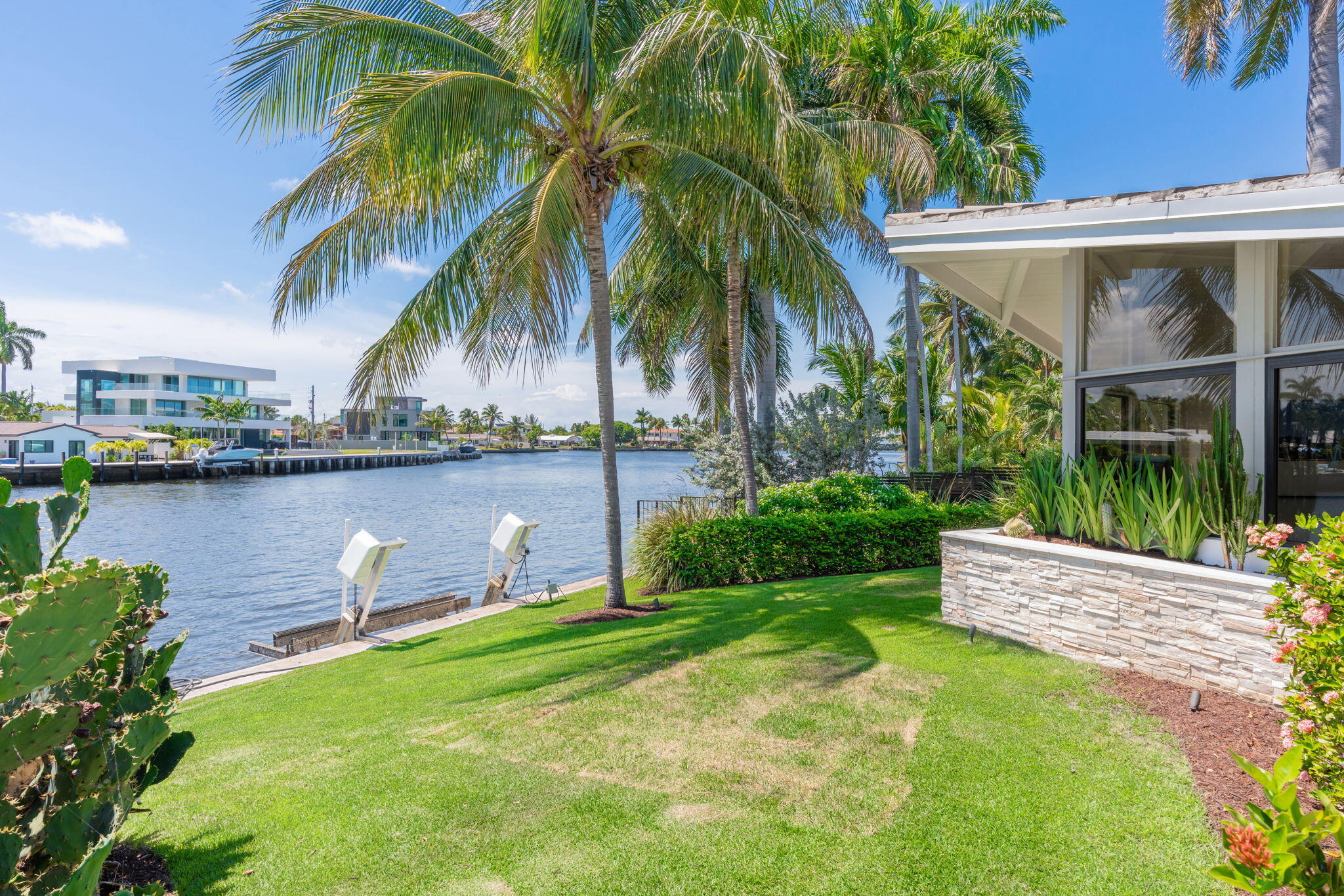 CORAL RIDGE - Residential