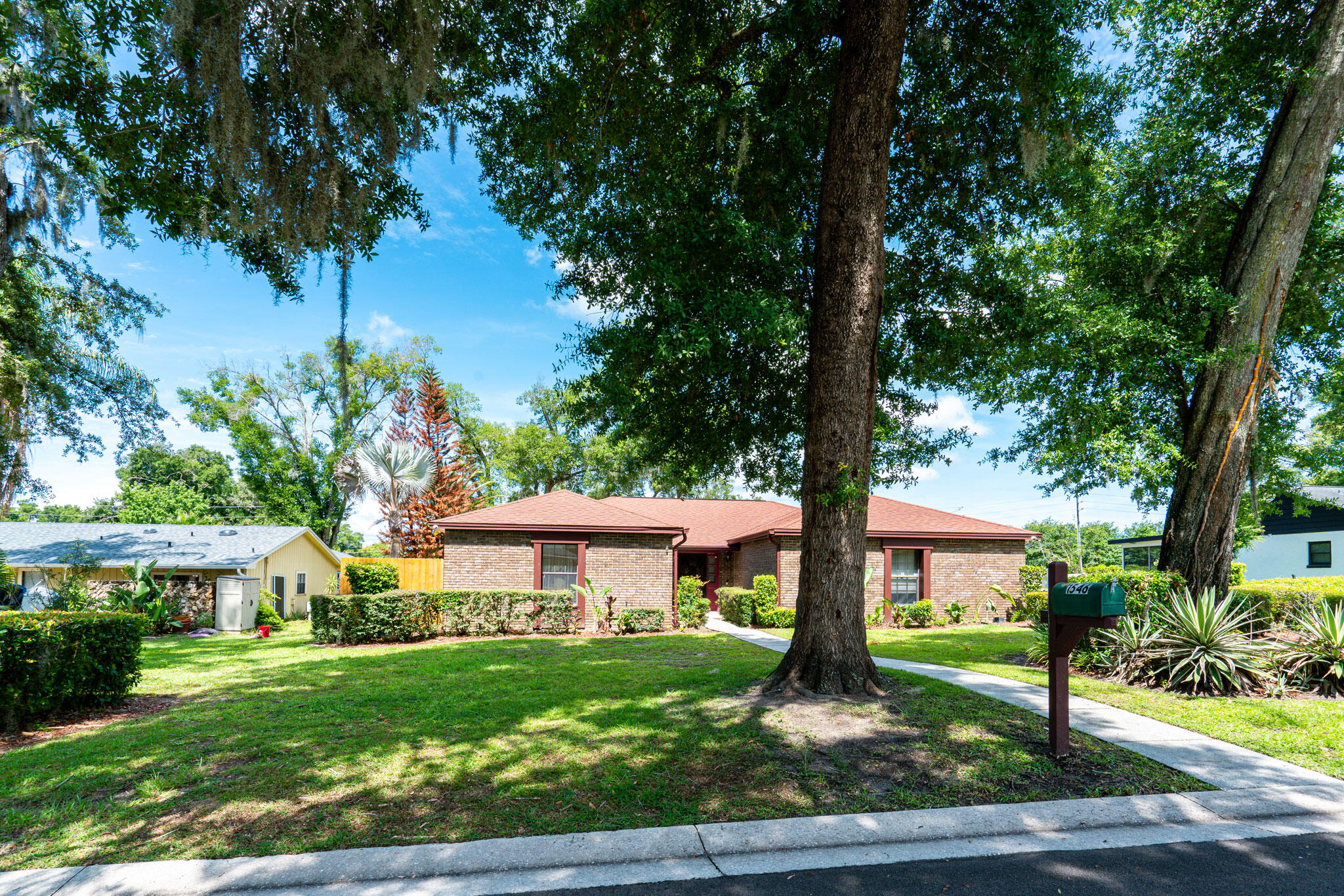 ERROL ESTS UT 4A - Residential