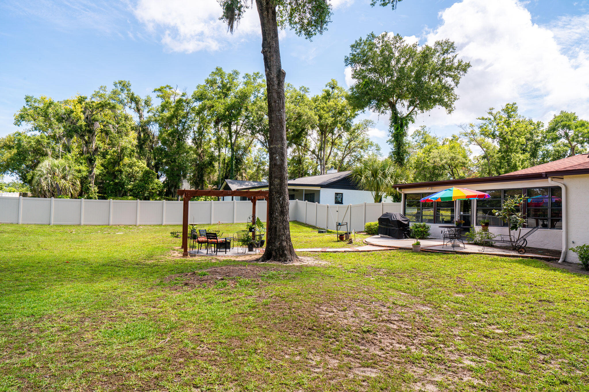 ERROL ESTS UT 4A - Residential