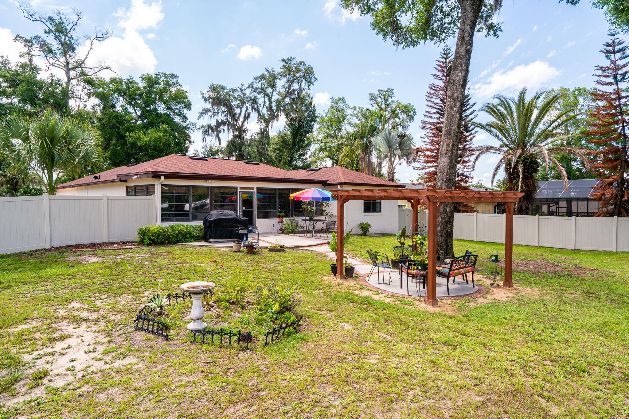 ERROL ESTS UT 4A - Residential