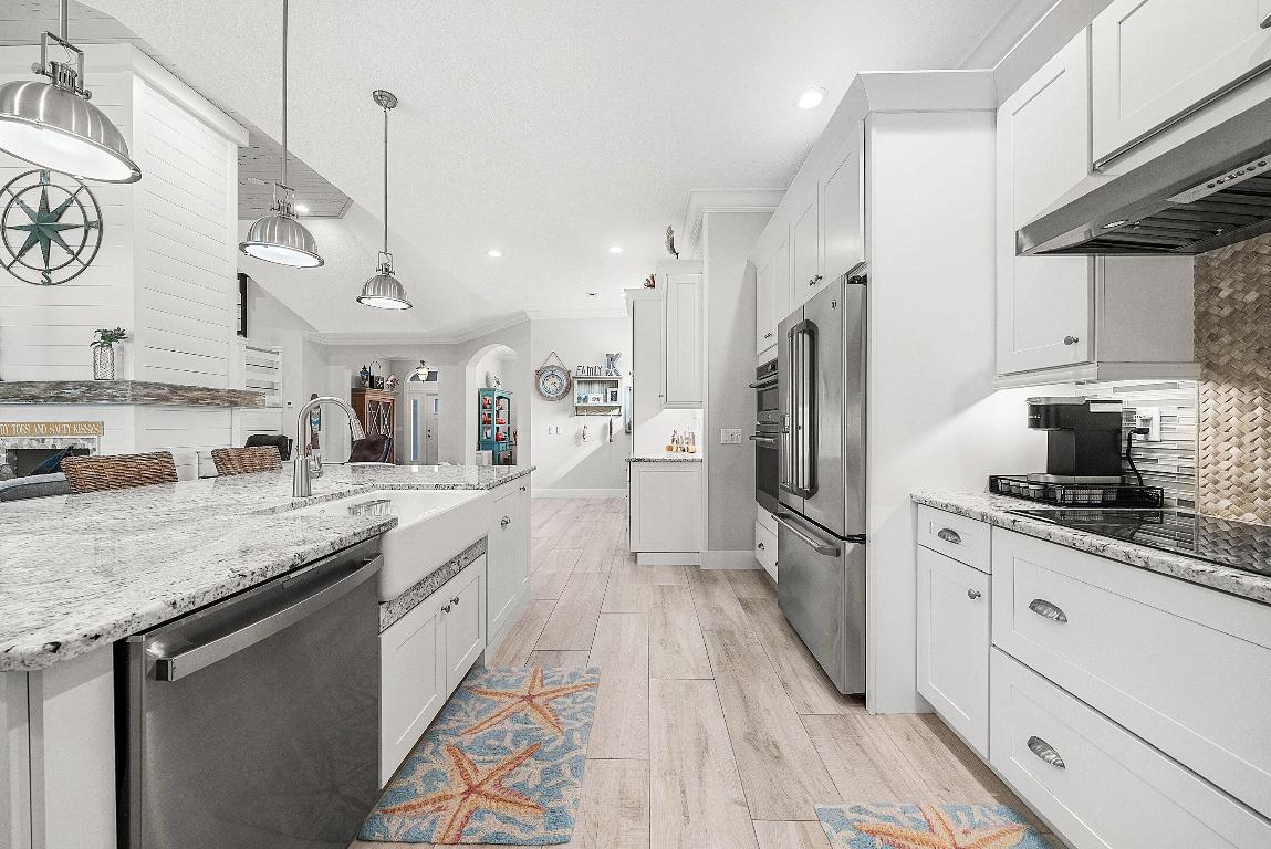 RIVERSIDE - Residential
