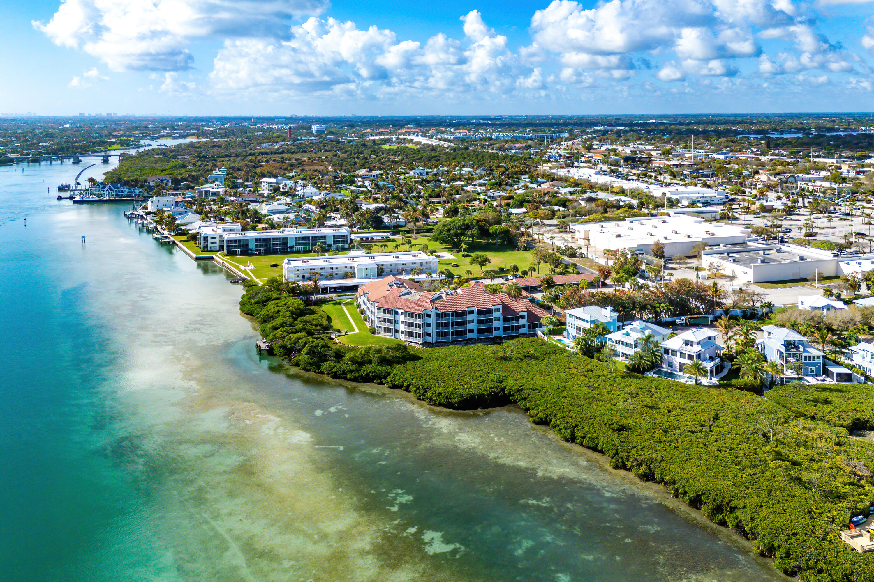 TEQUESTA COVE CONDO - Residential