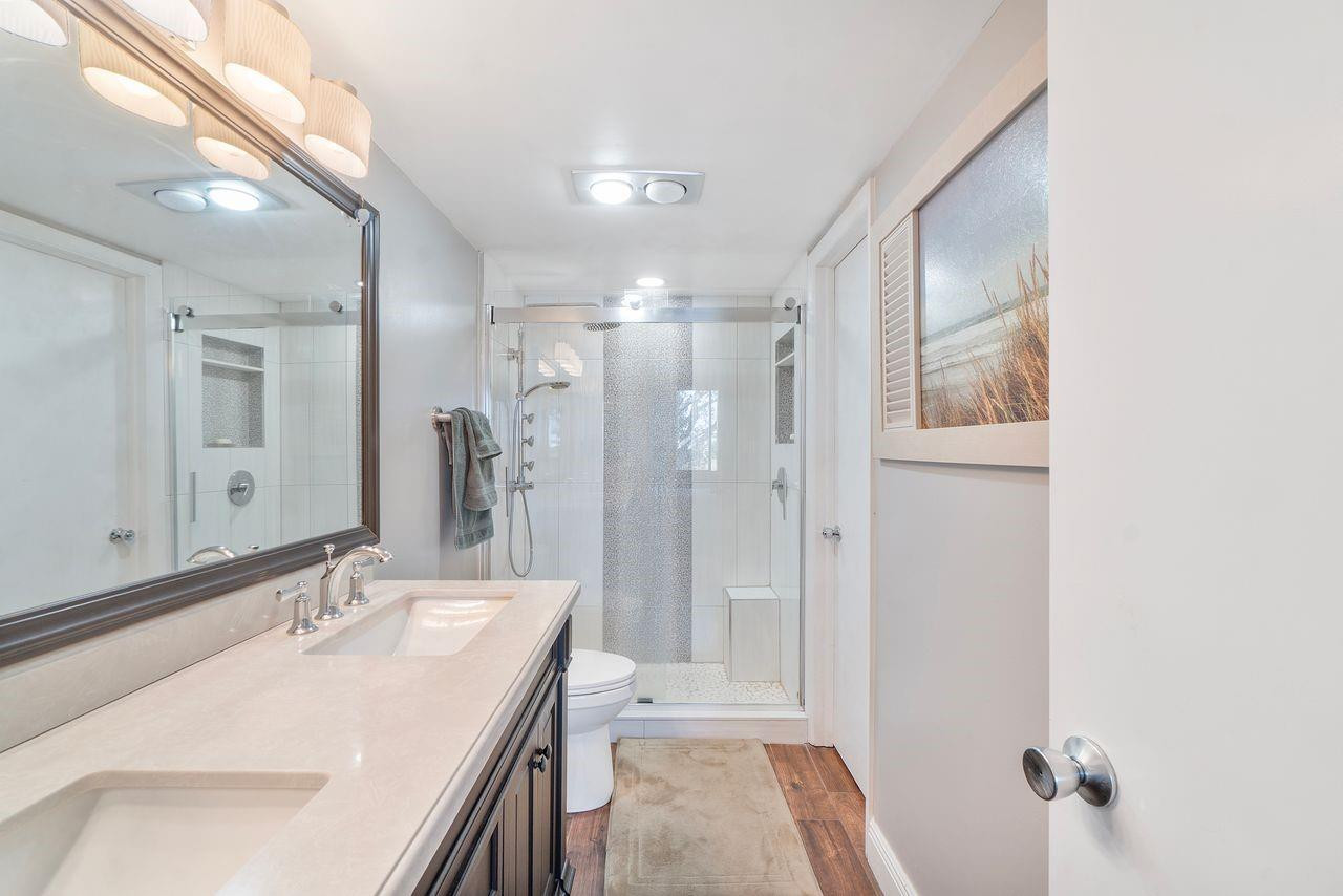 FOUNTAINS OF PALM BEACH CONDO 4 - Residential