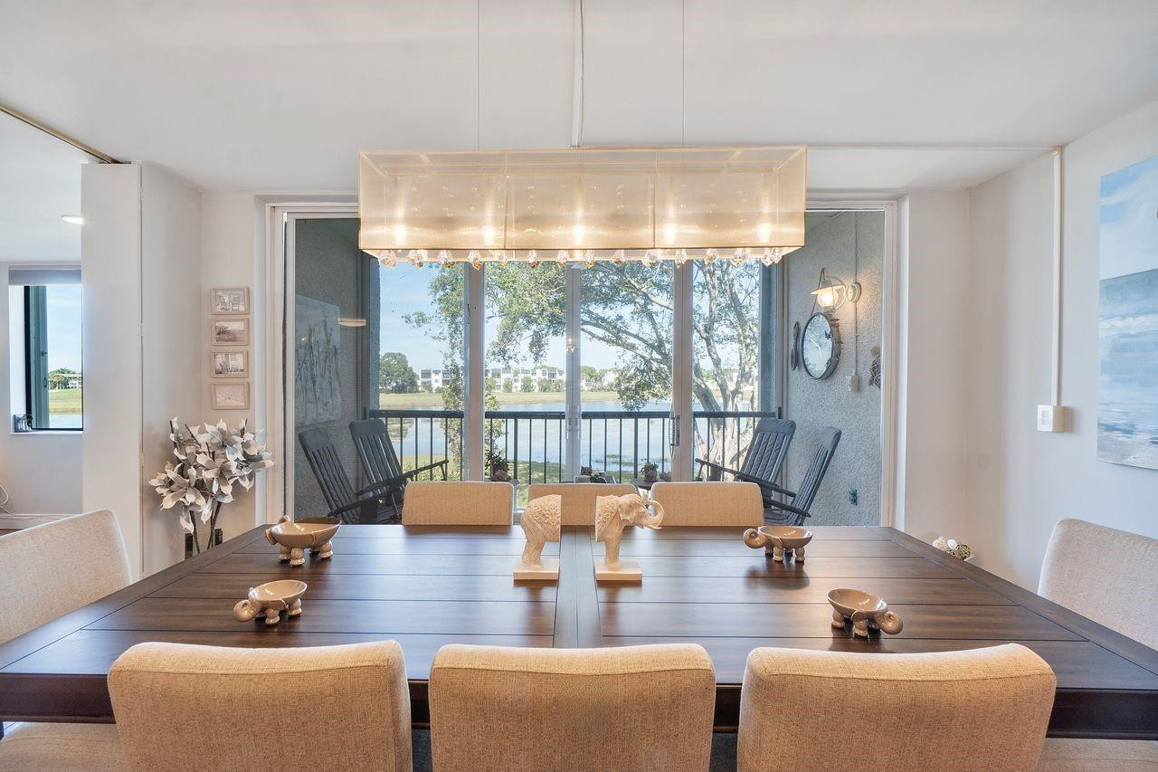 FOUNTAINS OF PALM BEACH CONDO 4 - Residential