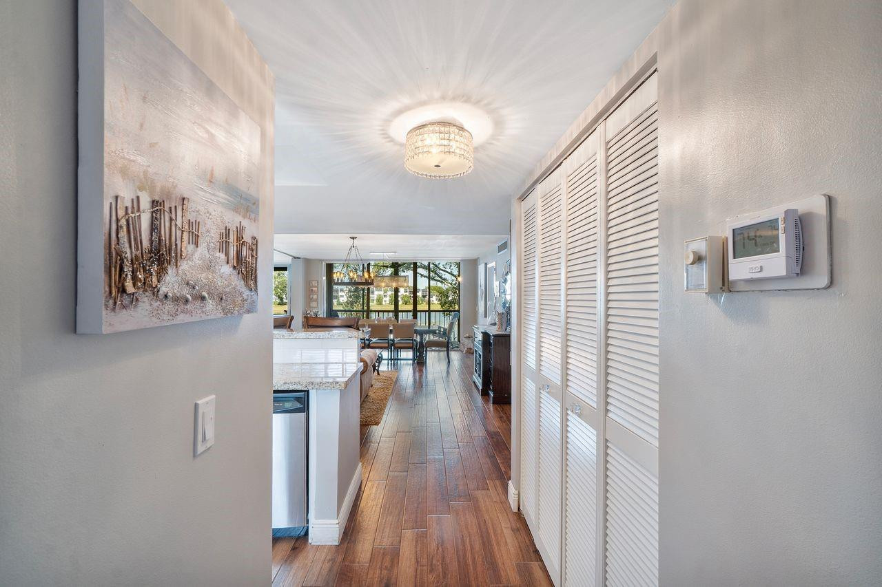 FOUNTAINS OF PALM BEACH CONDO 4 - Residential