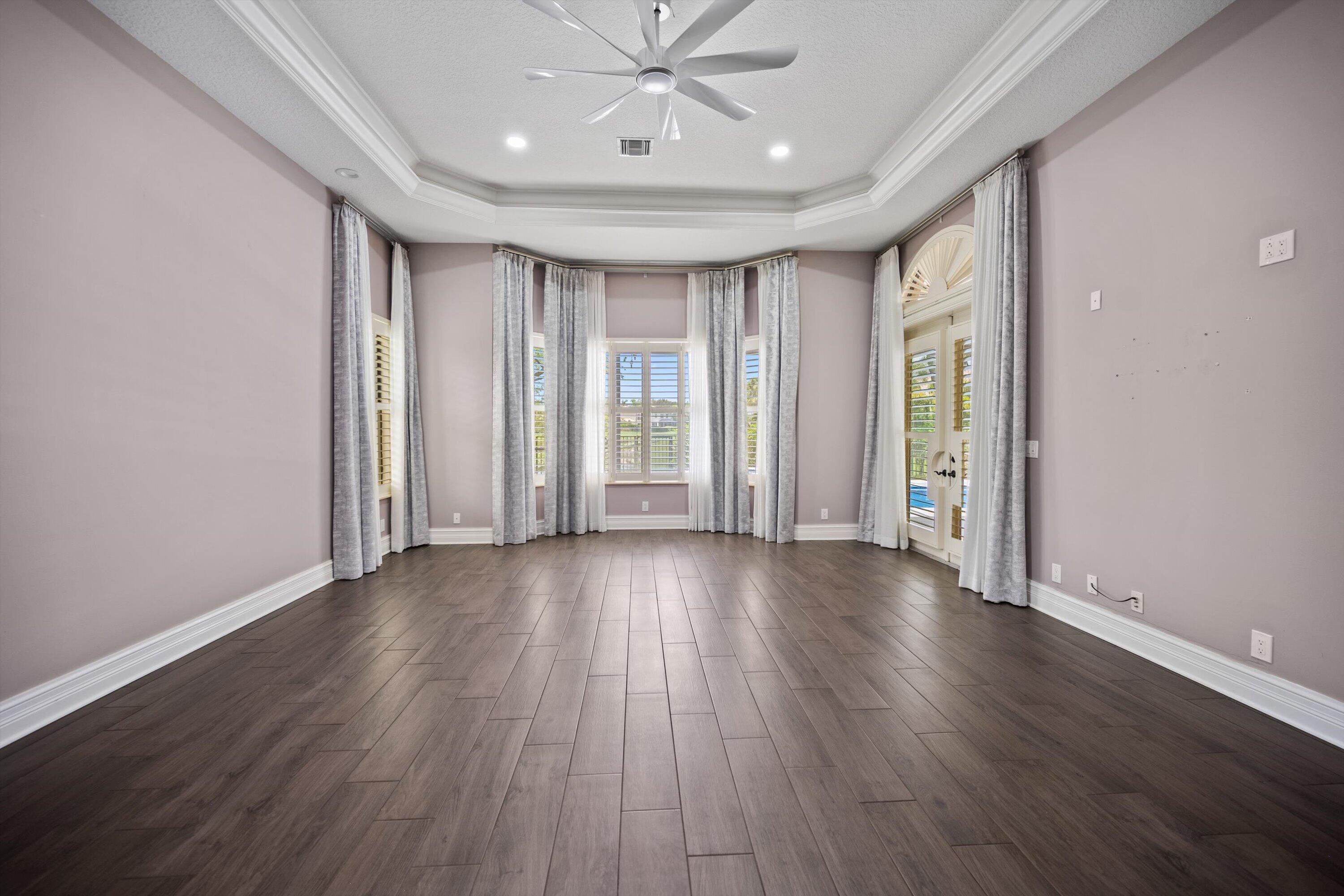 ISLES AT WELLINGTON PL 4 - Residential