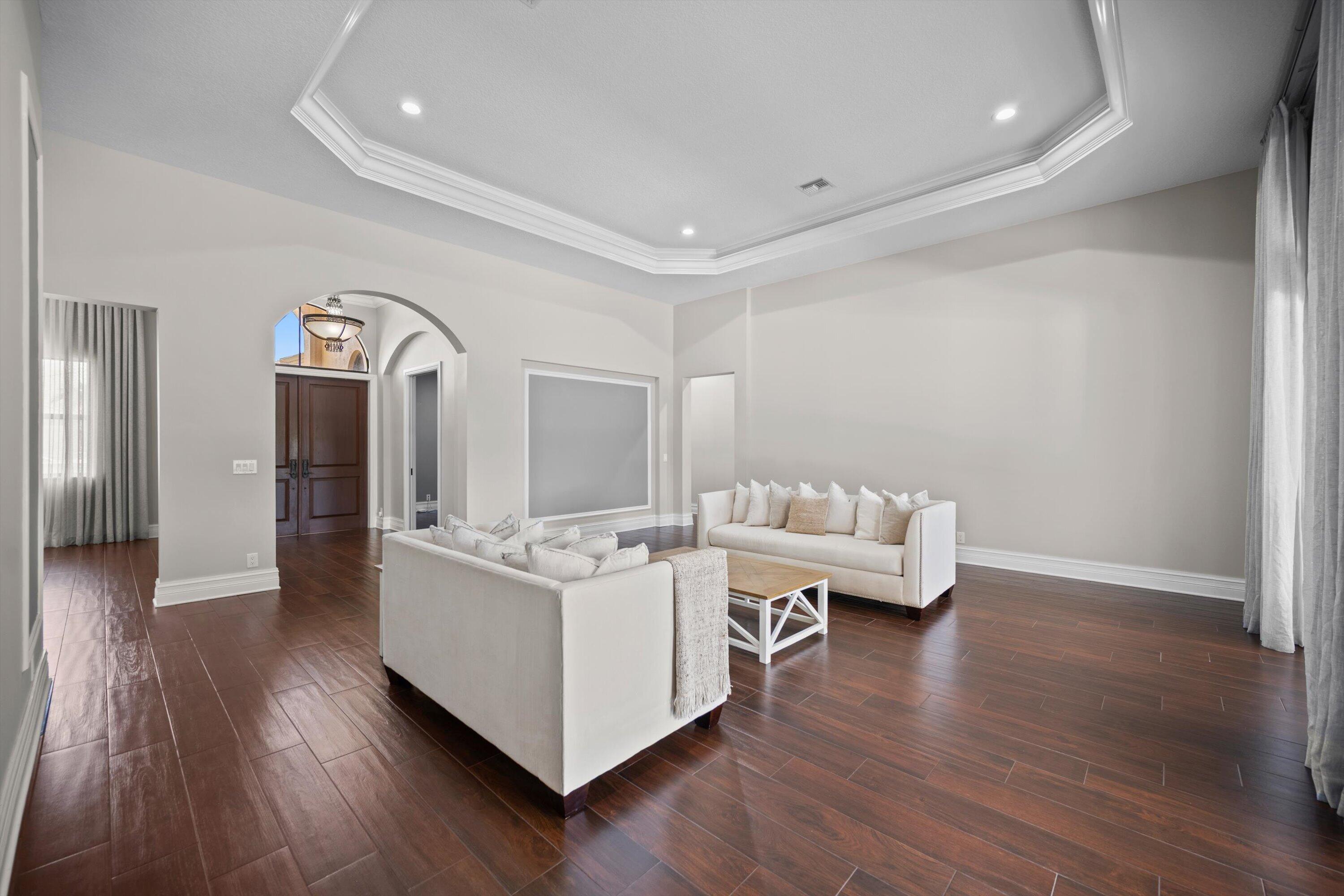 ISLES AT WELLINGTON PL 4 - Residential