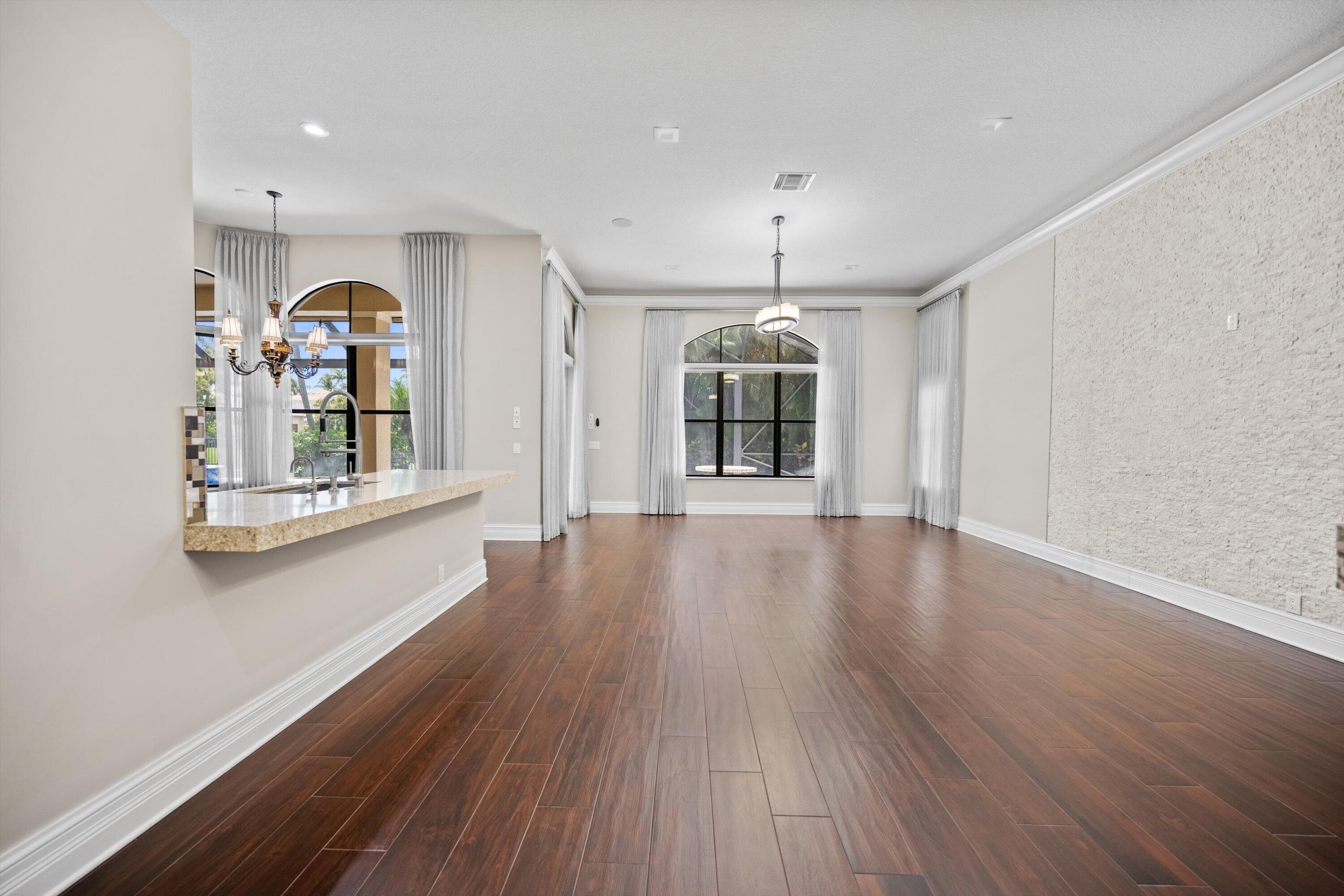 ISLES AT WELLINGTON PL 4 - Residential