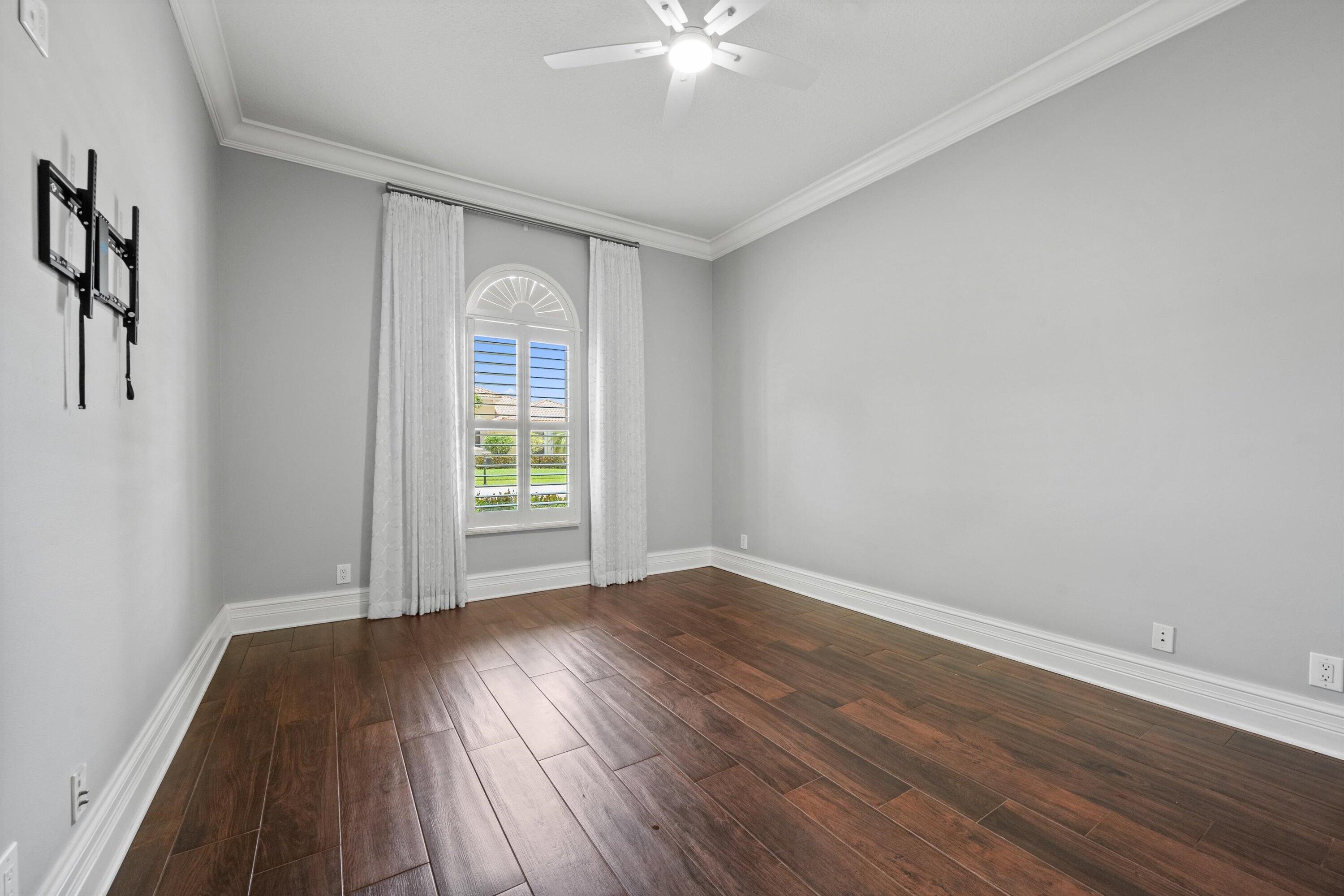 ISLES AT WELLINGTON PL 4 - Residential