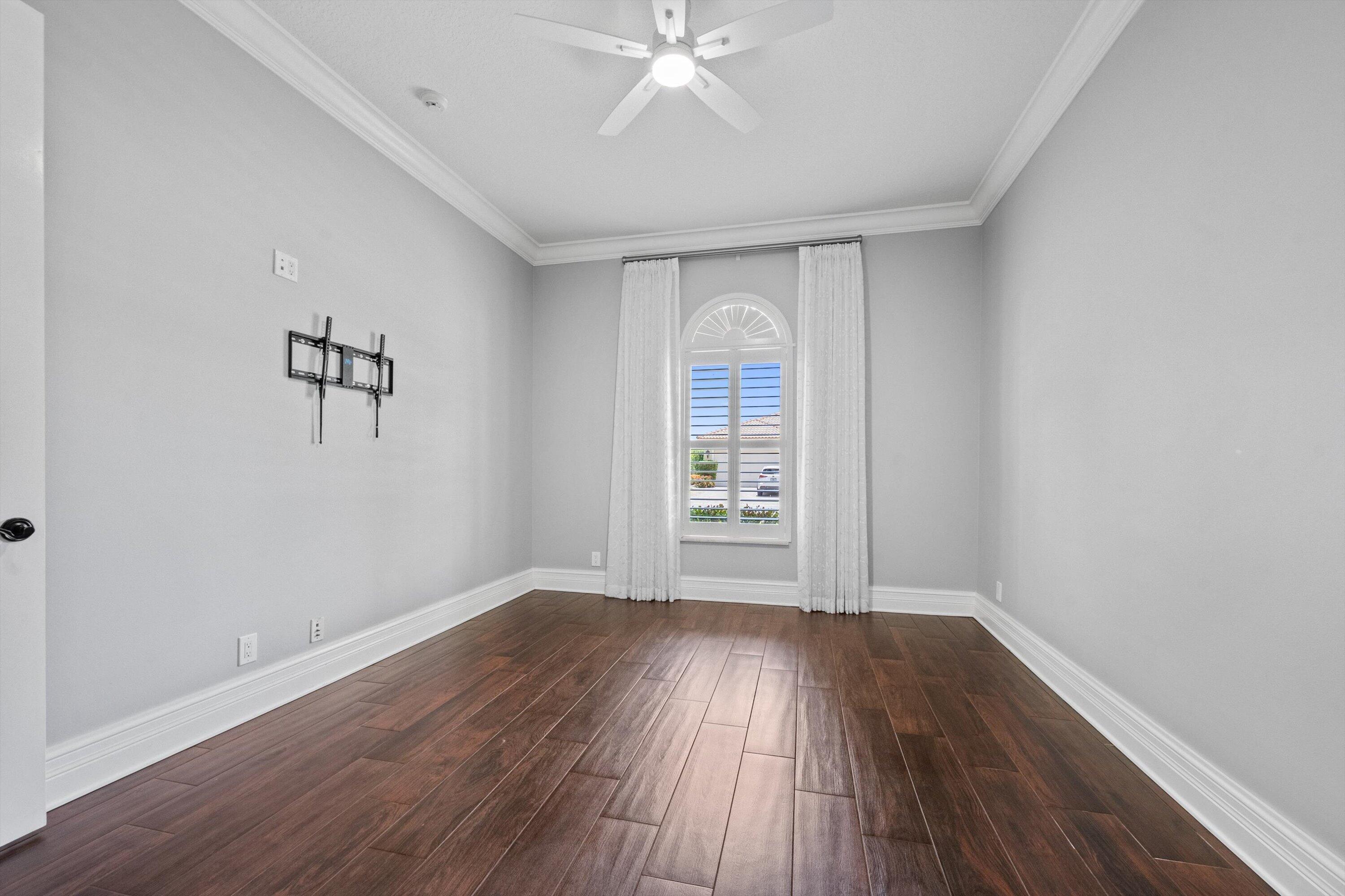 ISLES AT WELLINGTON PL 4 - Residential